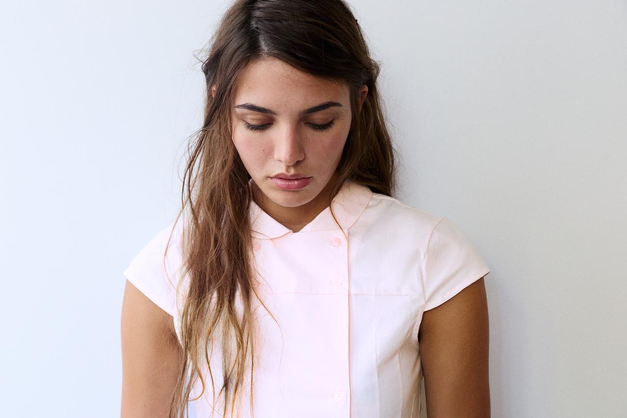 Pink shirt with Peter Pan collar — Pink