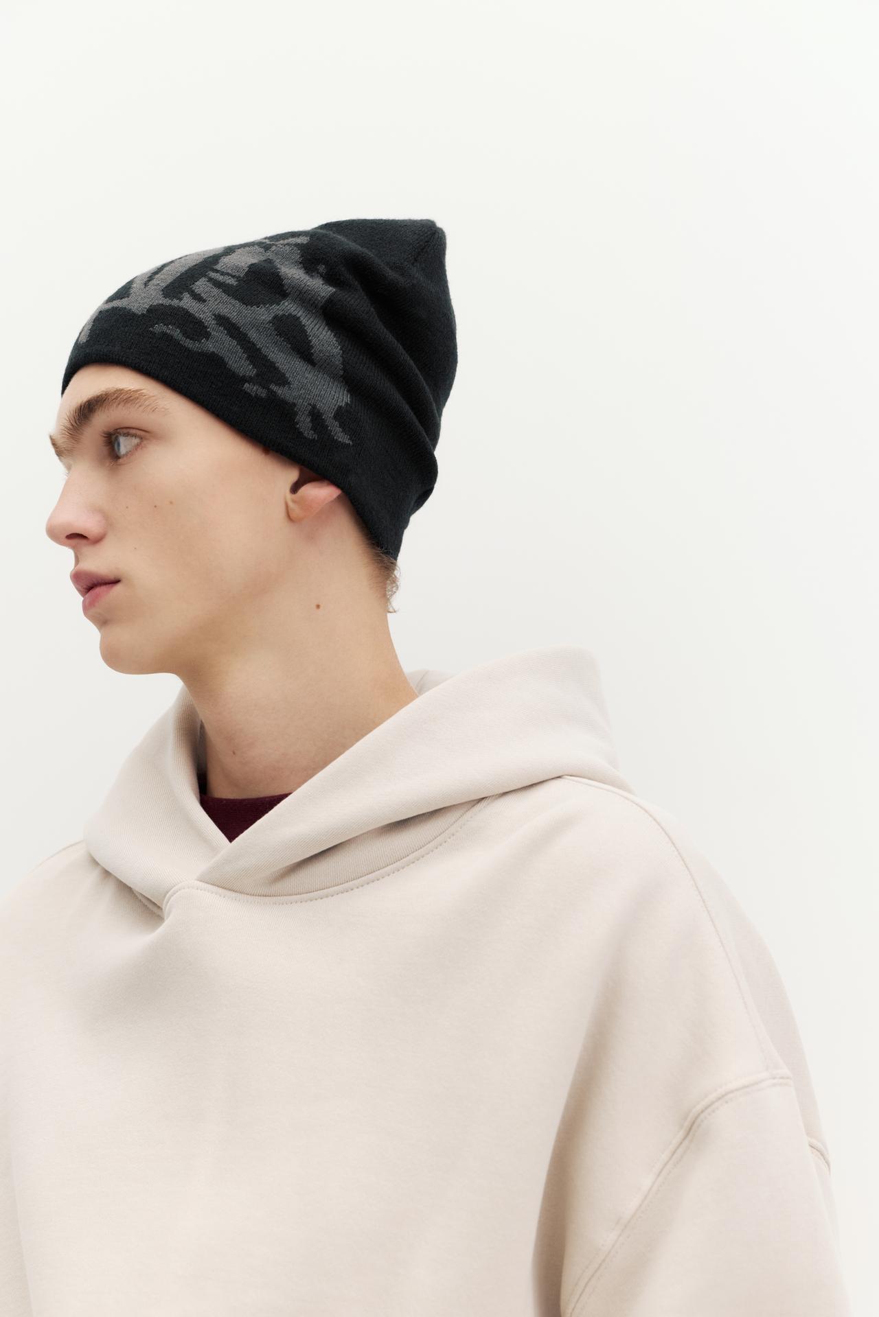 STWD beanie — Black
