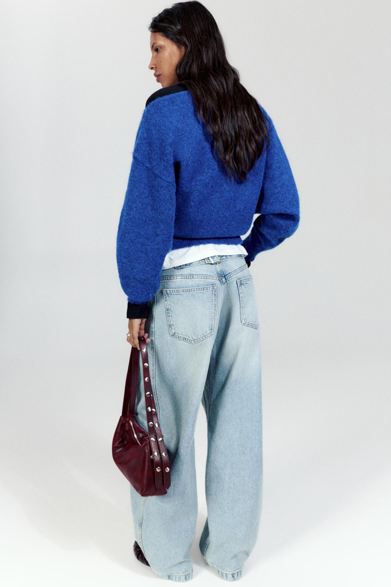 Studded shoulder bag — Burgundy