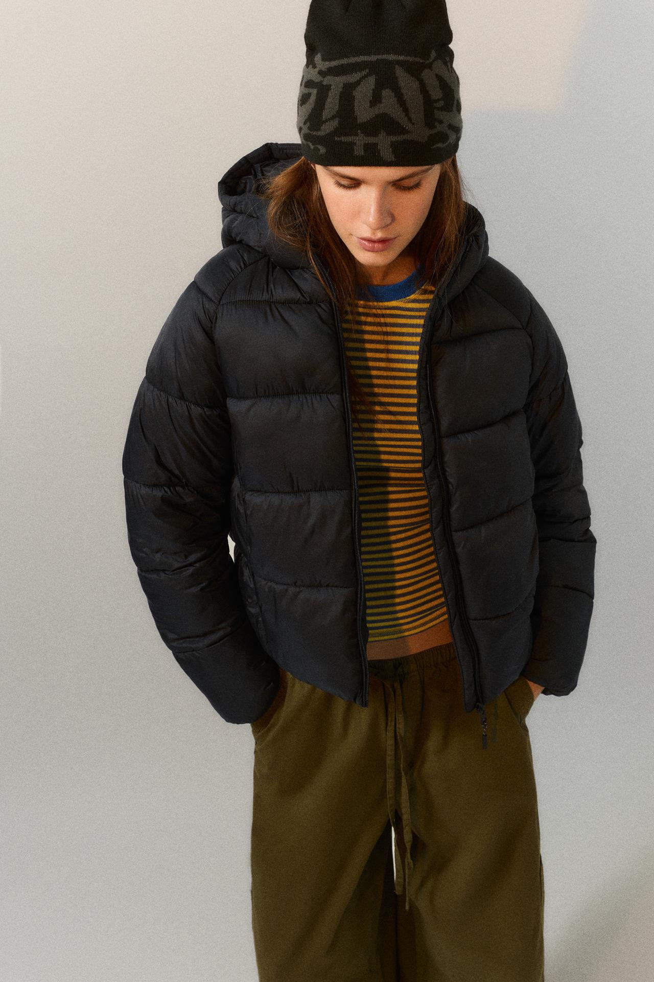 Hooded puffer jacket — Black