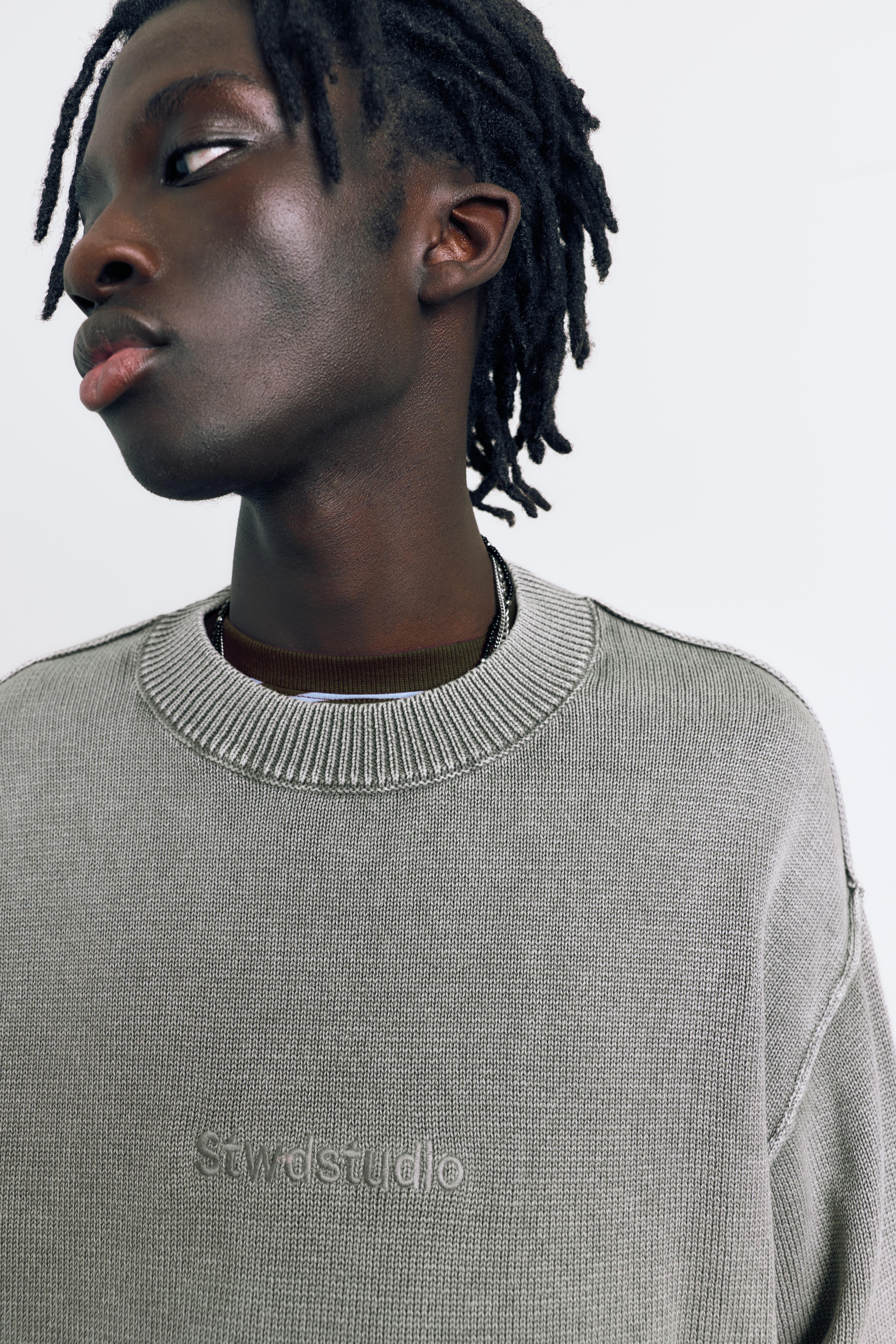 STWD Studio embroidered jumper — Faded black