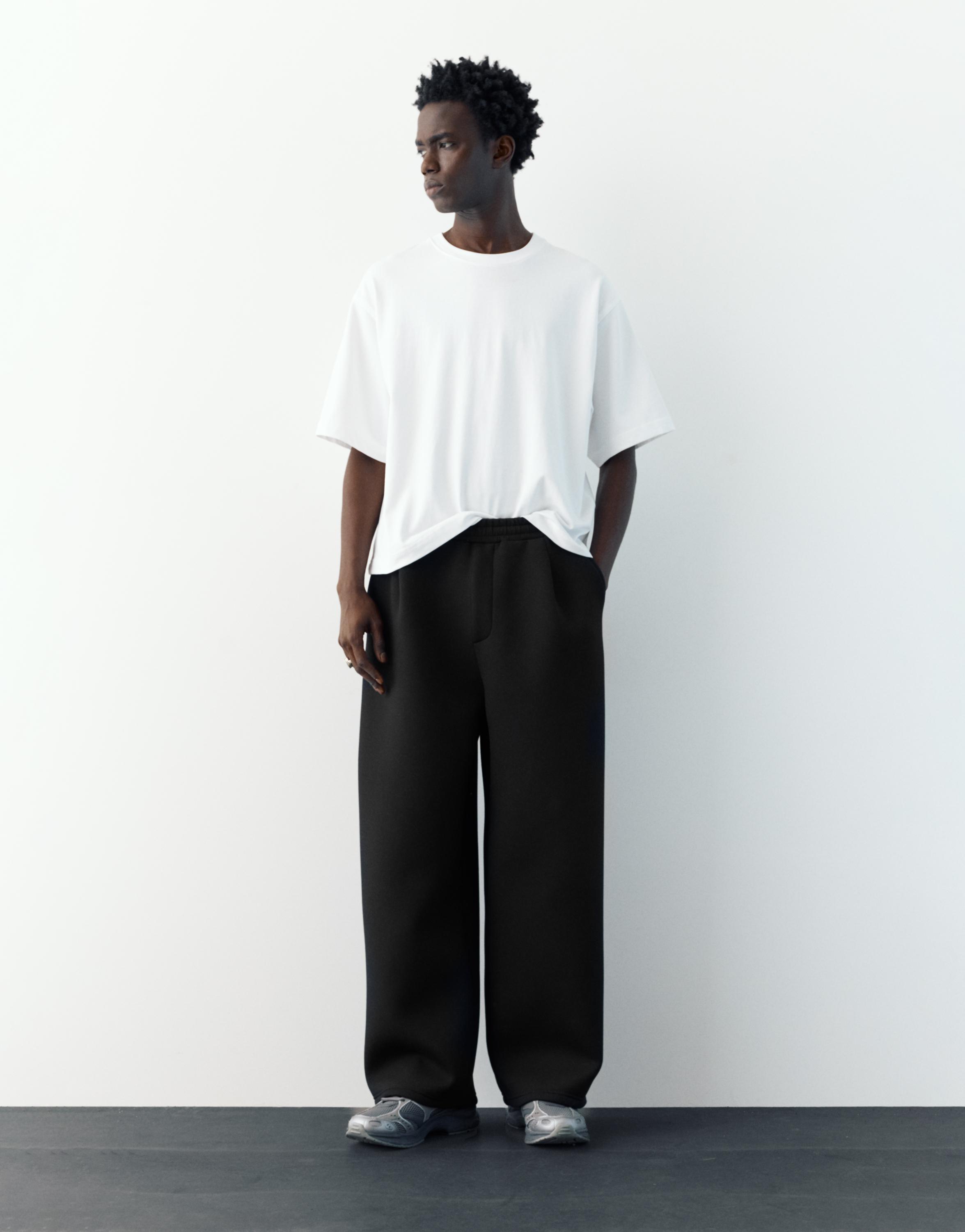 Balloon fit tracksuit bottoms — Black