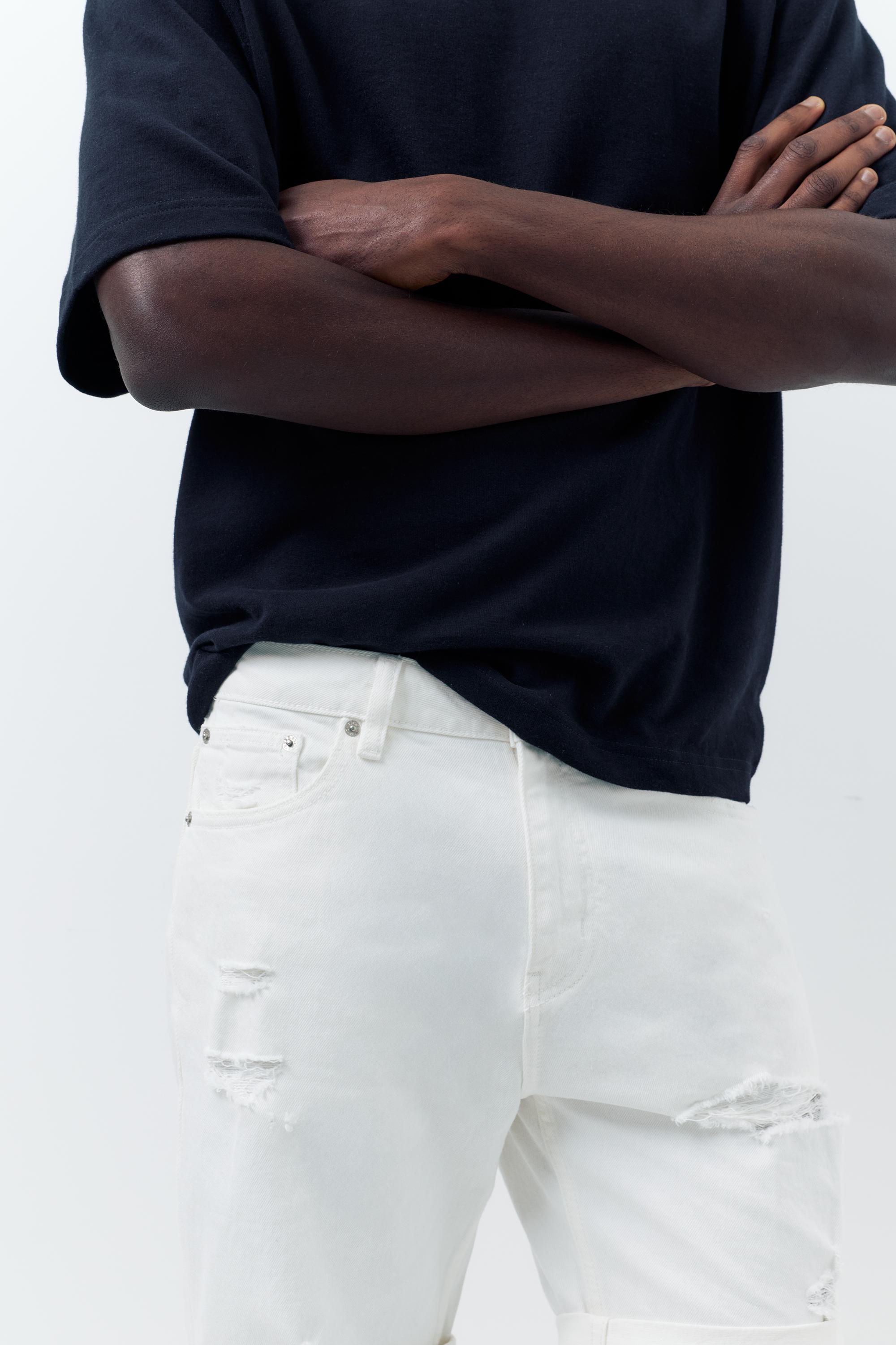Ripped denim Bermuda shorts — Off white