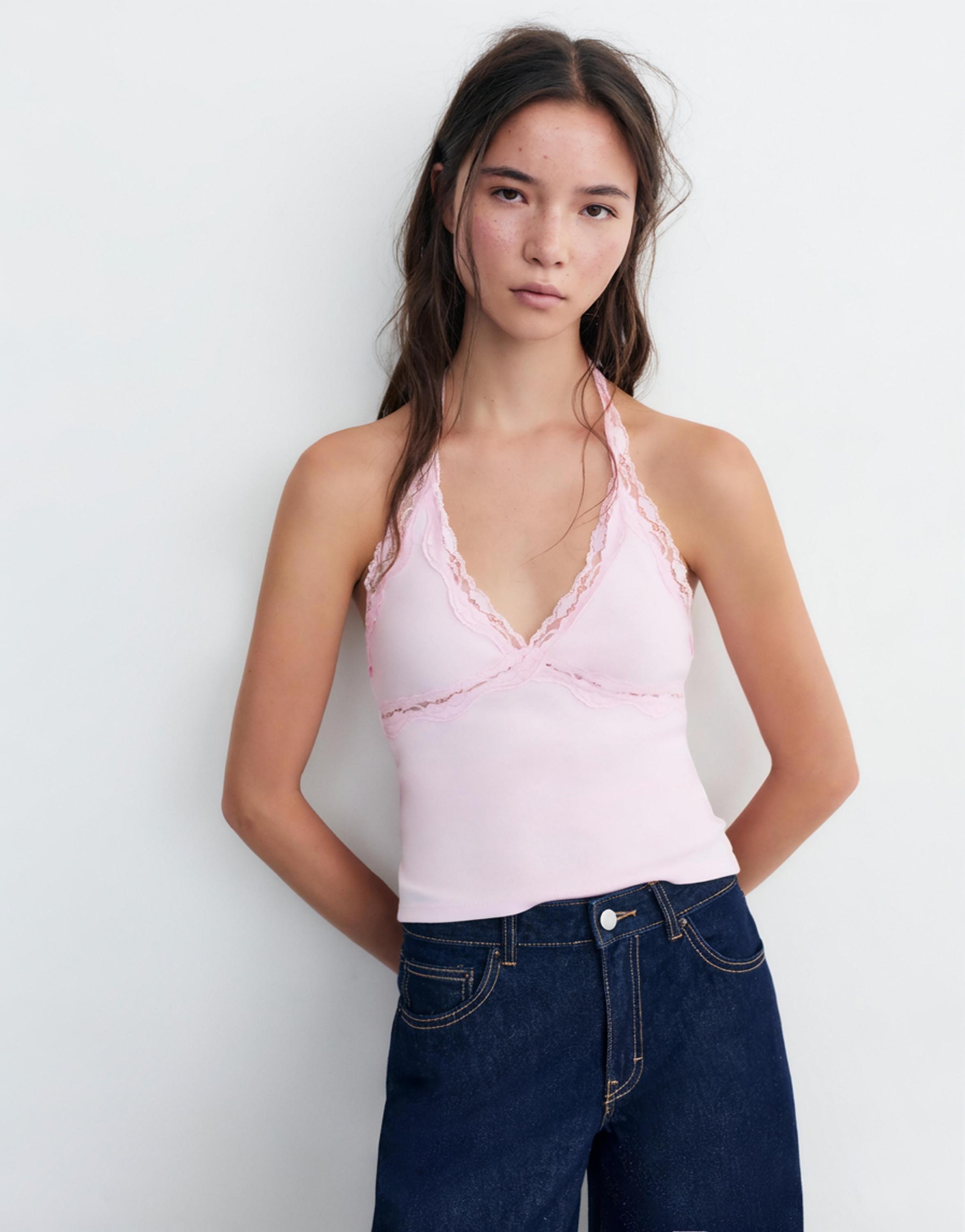 Lace-trimmed halter top — Pink