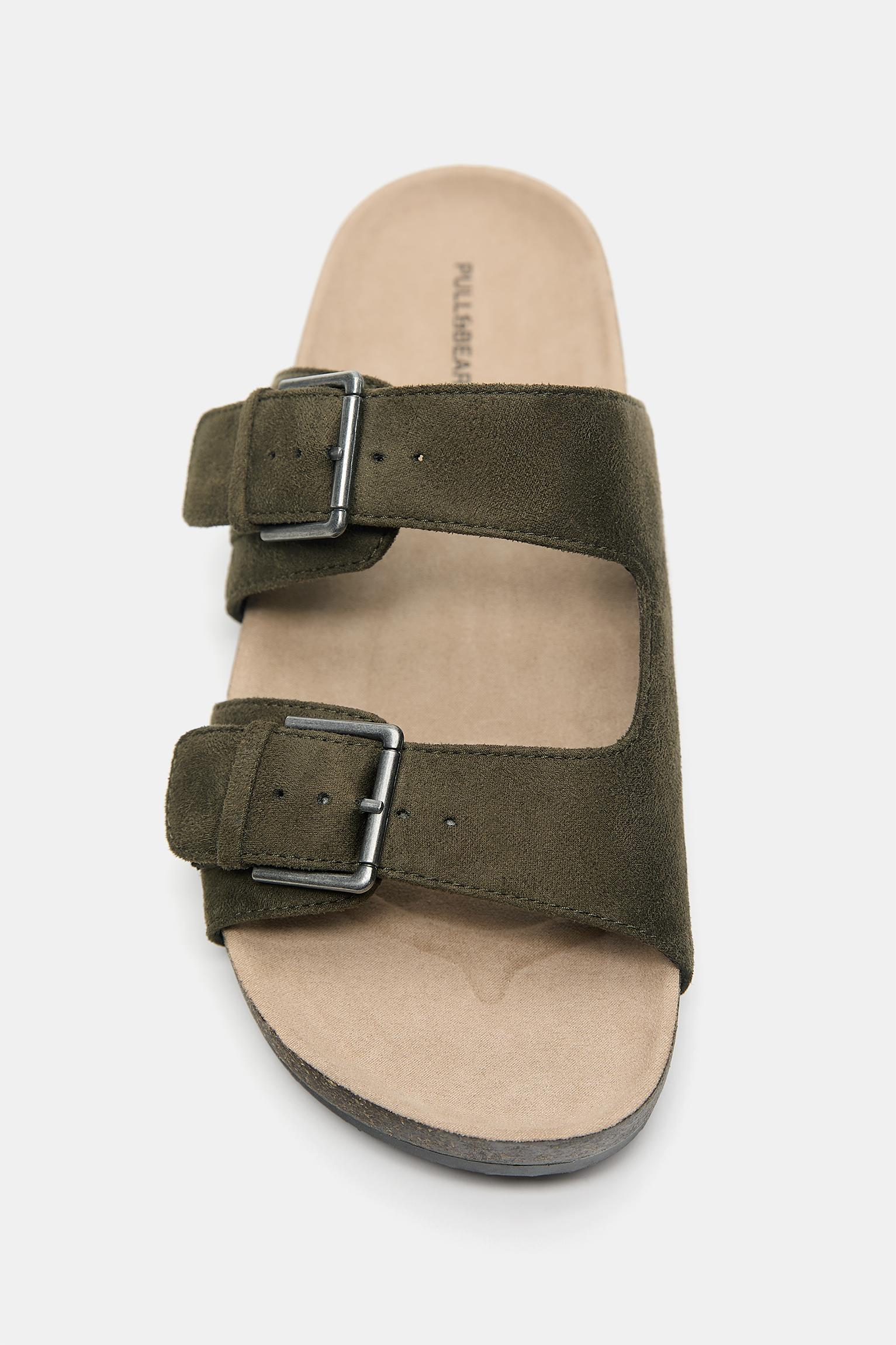 Buckled sandals — Khaki