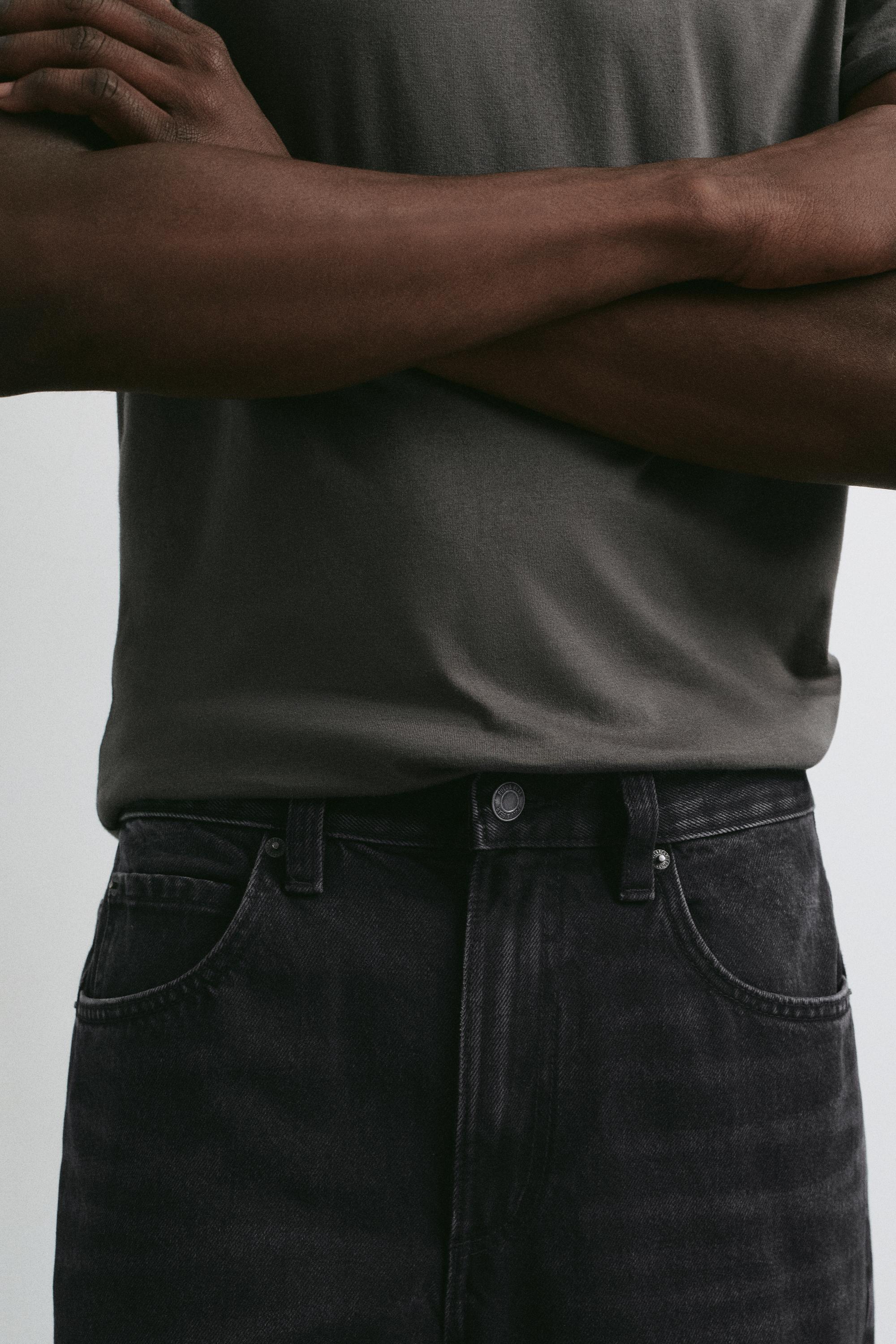 Baggy jeans — Faded black