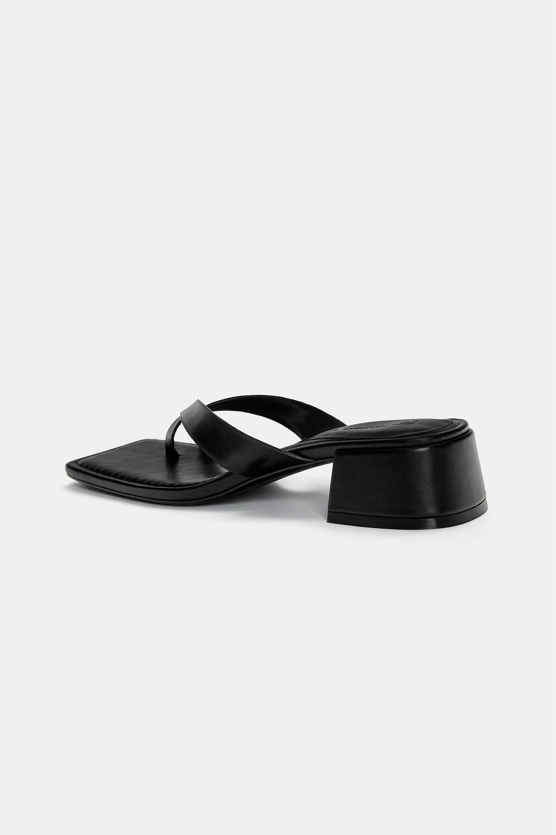 Block heel sandals PULL&BEAR