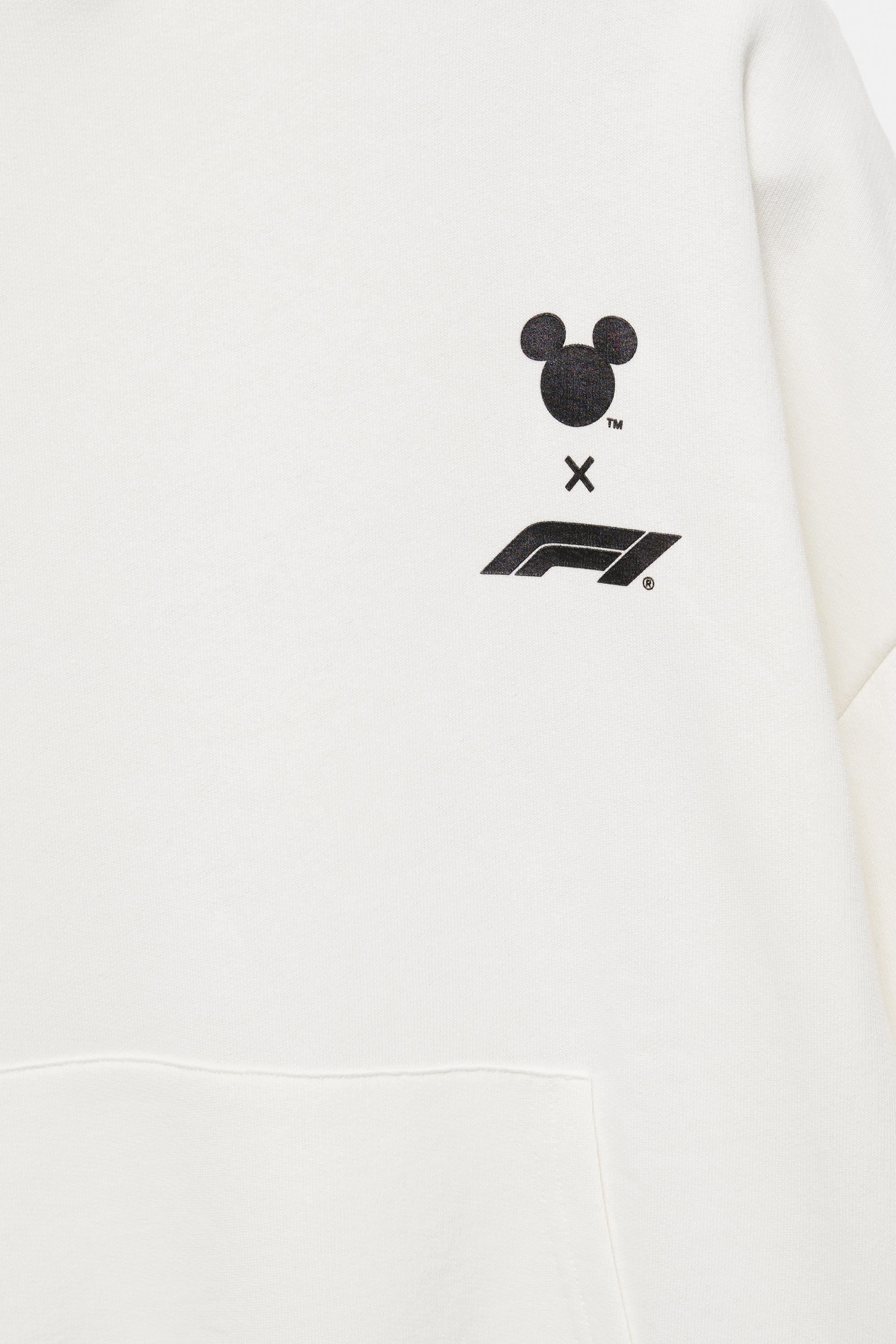 Pull&Bear Disney x F1 beyaz kapüşonlu sweatshirt görsel 4