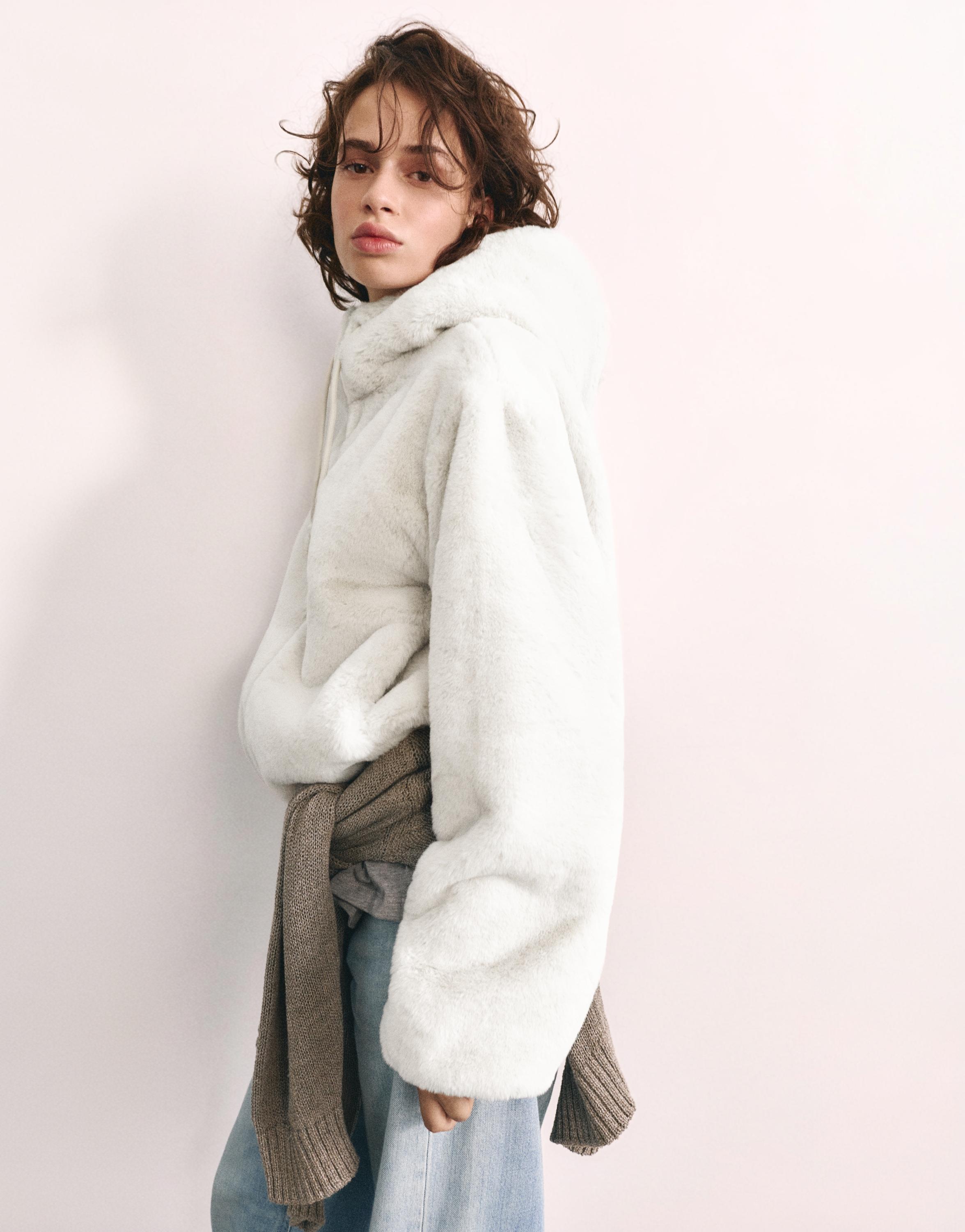 Hooded faux fur jacket — Ecru
