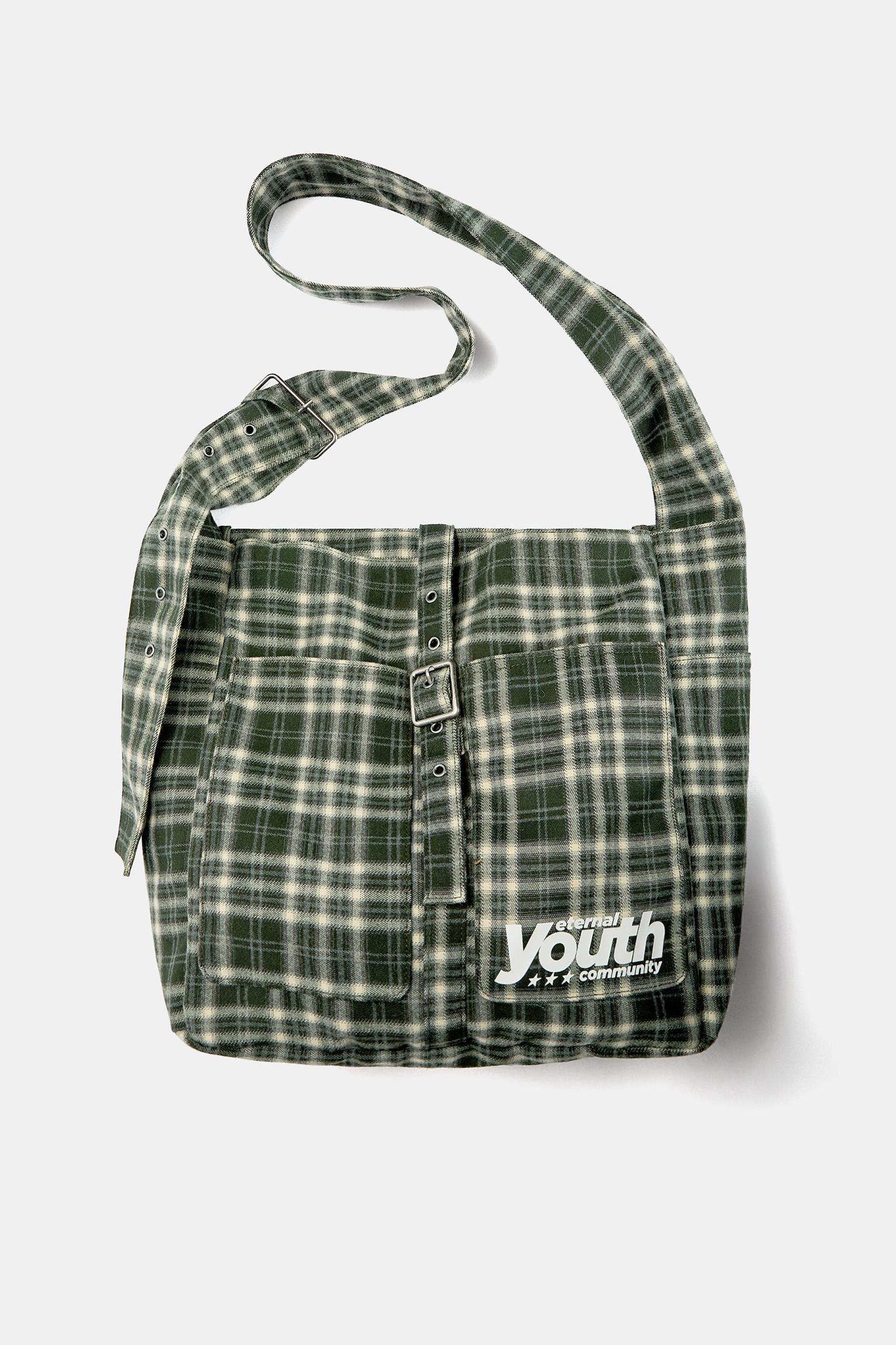 Karierte Umhängetasche Mit Schnalle