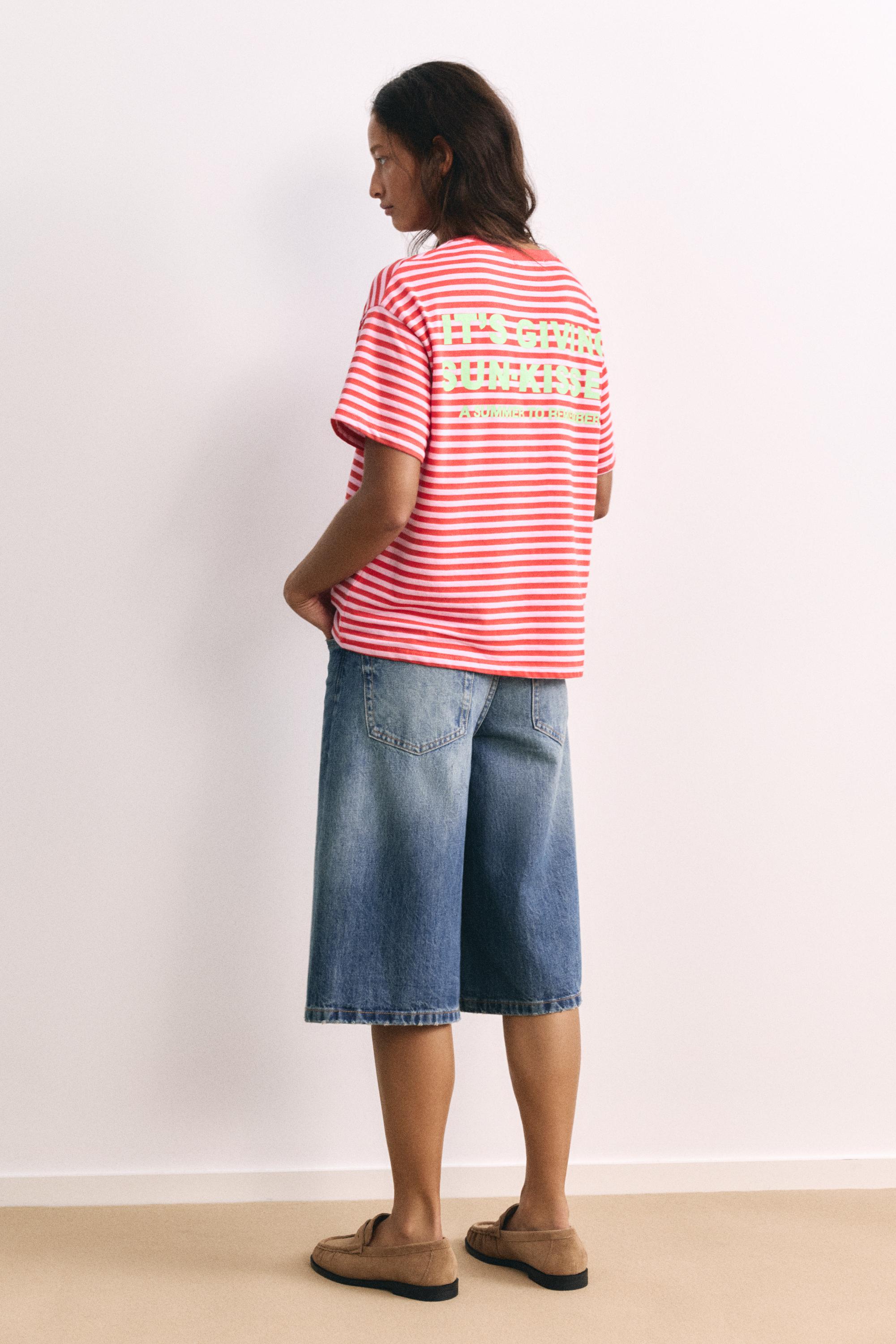 Striped T-shirt with text — 0-964