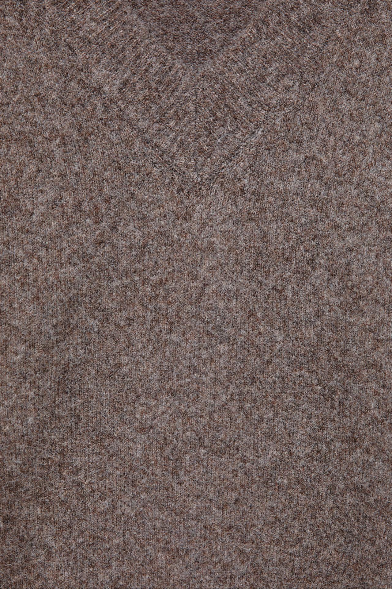 Boxy V-neck jumper — Brown marl