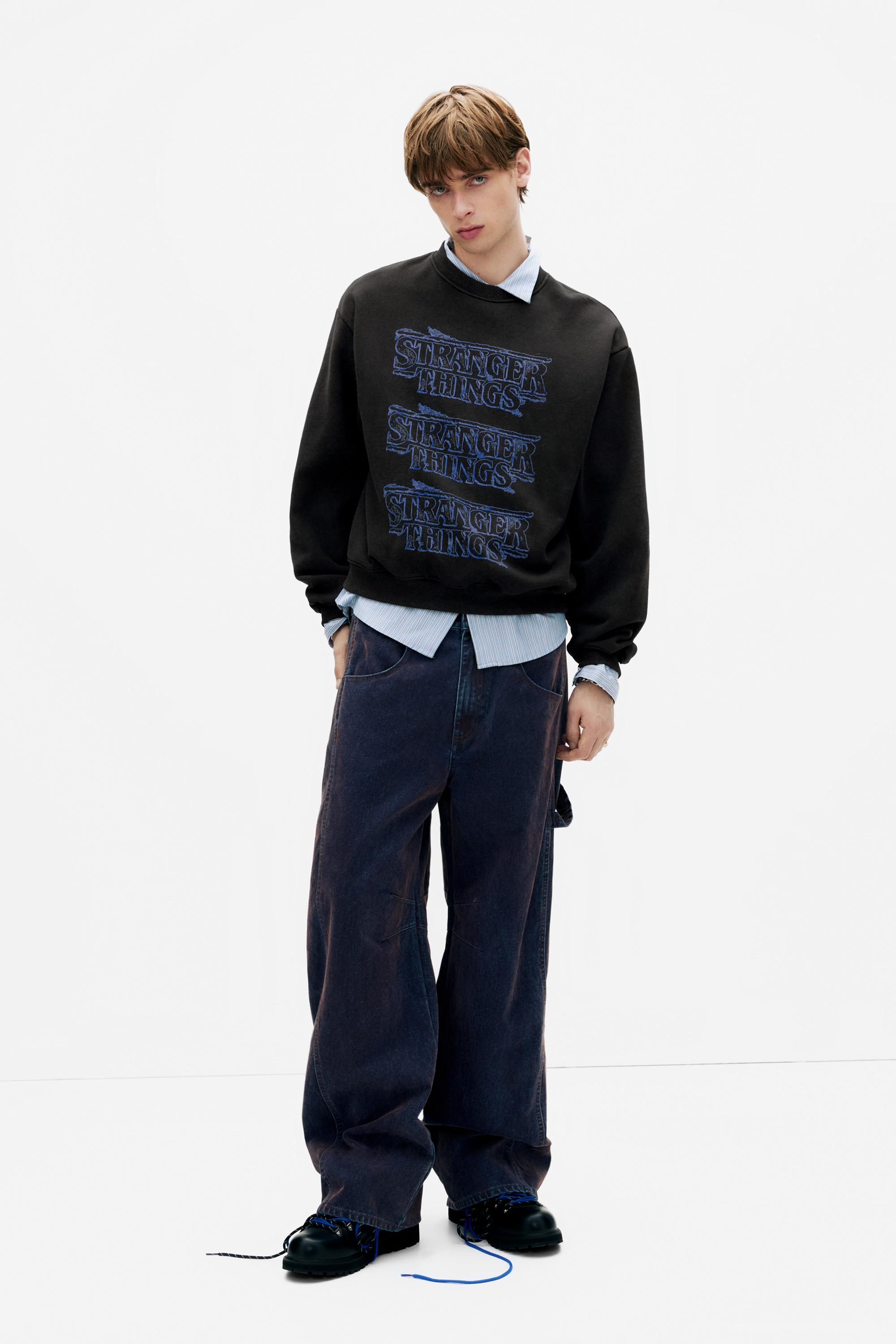 Stranger Things sweatshirt — Dark grey