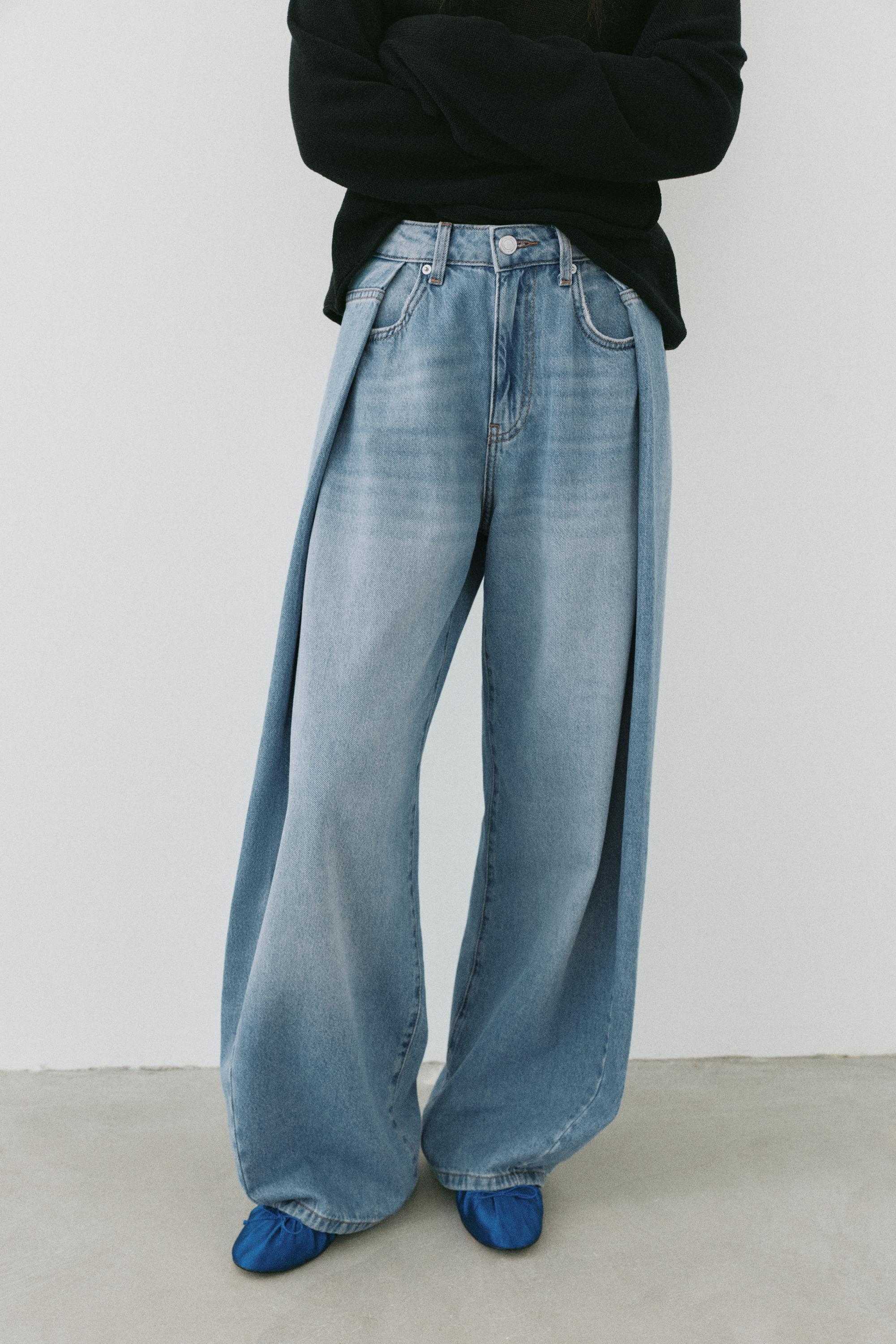Pleated balloon fit baggy jeans — Pale blue