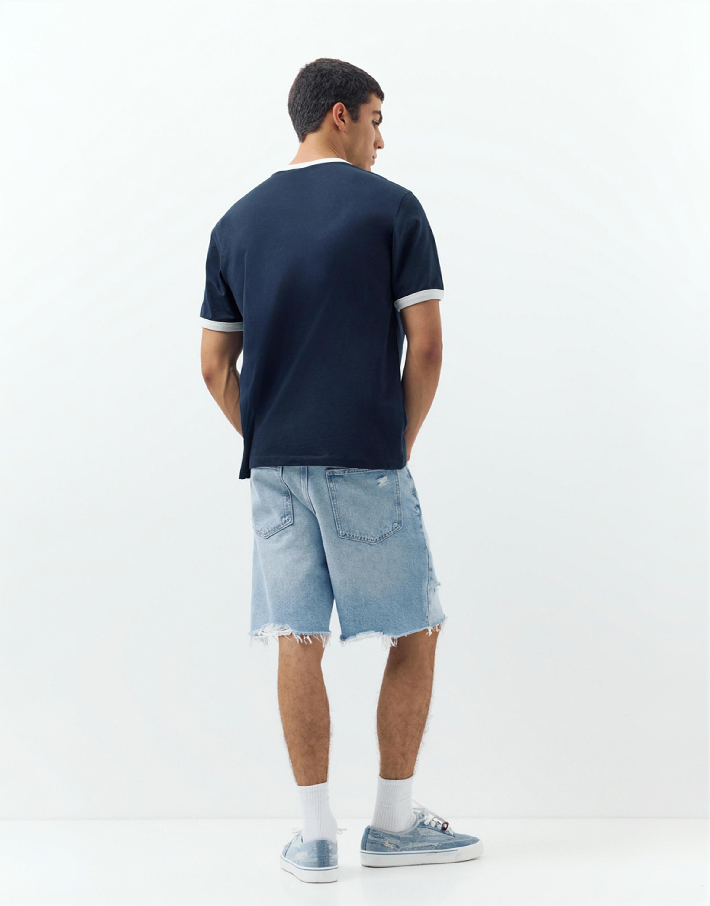 Straight-leg denim Bermuda shorts — Pale indigo
