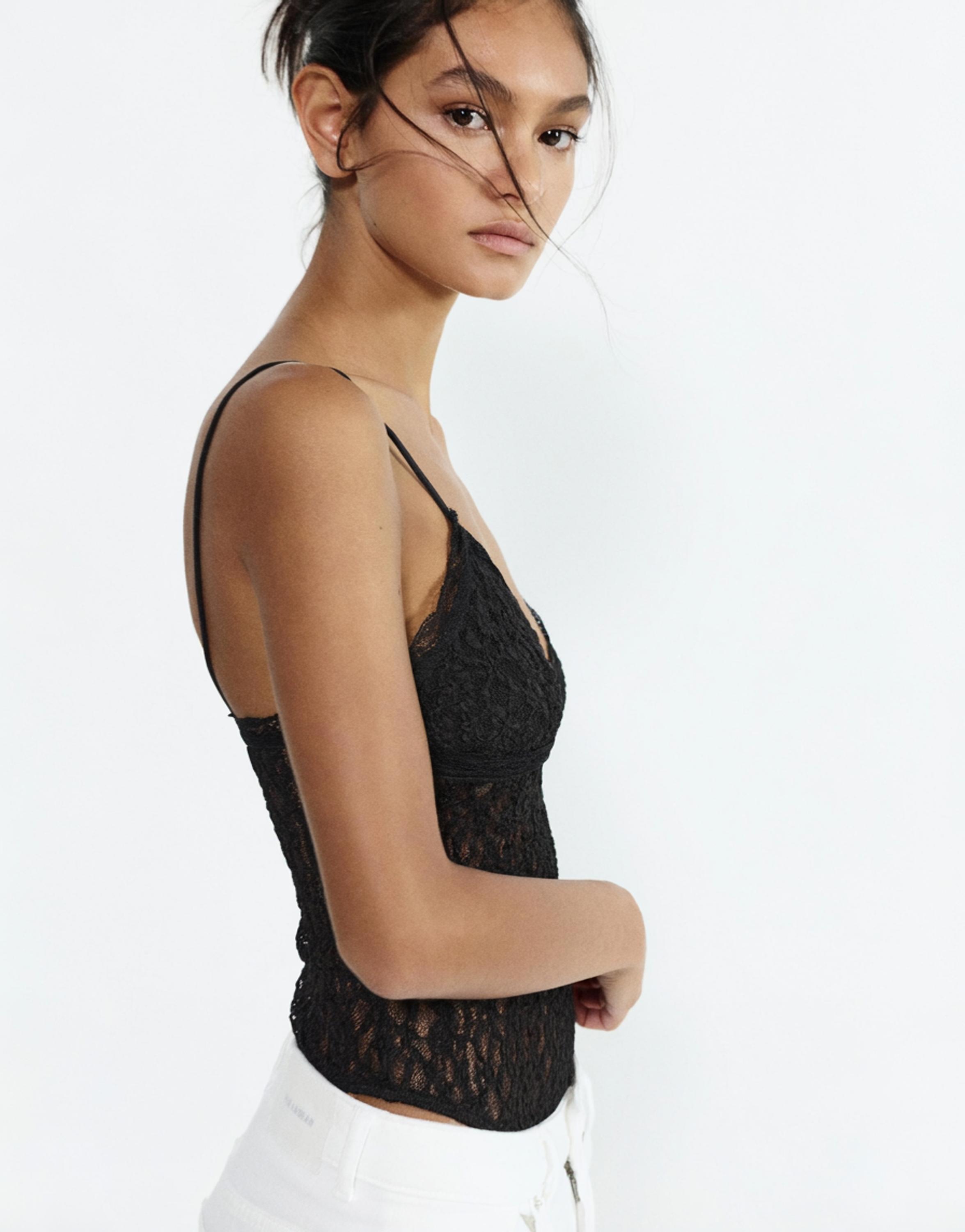 Strappy lace bodysuit — Black