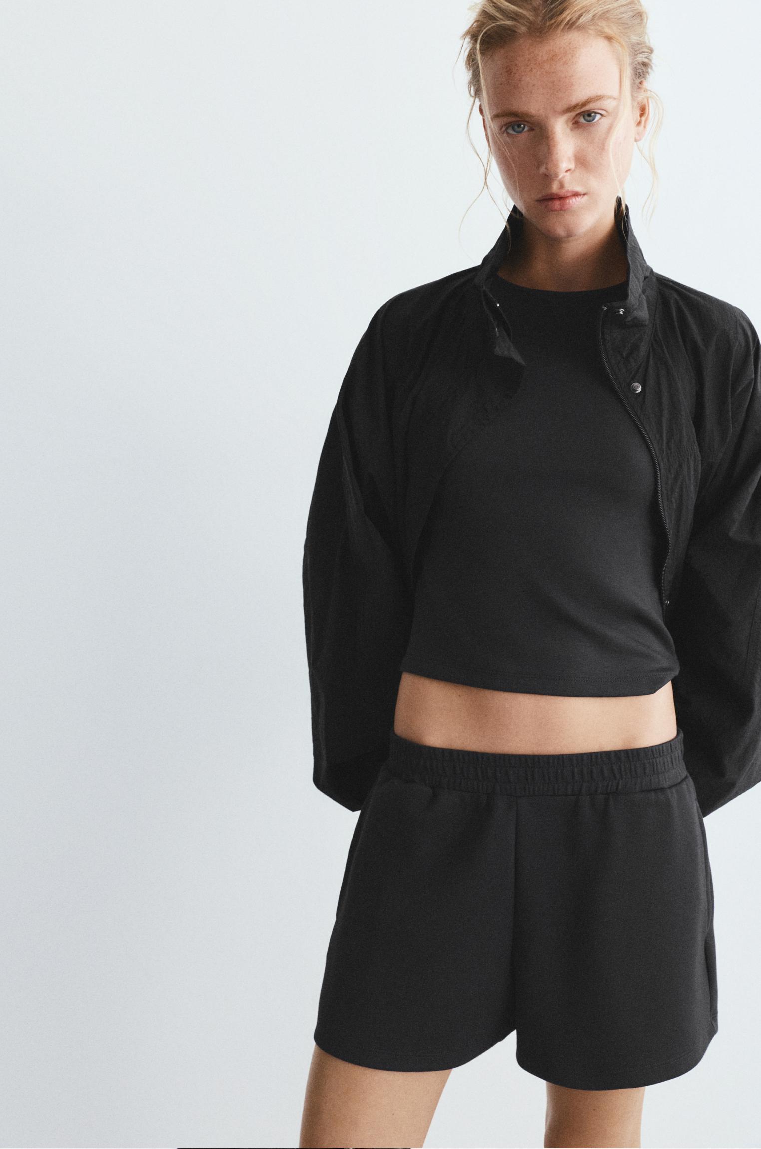 Soft touch sports shorts — Black