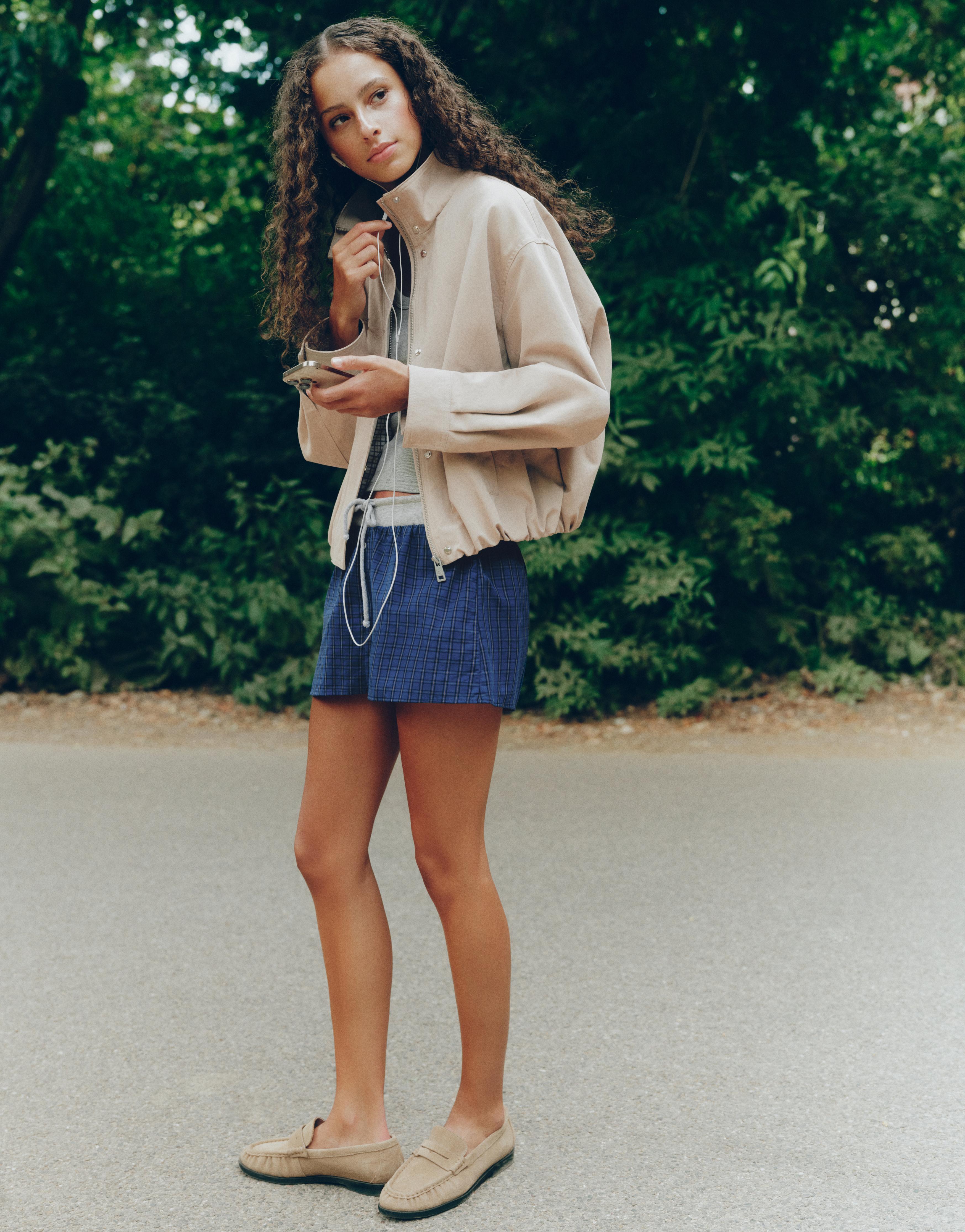 Oversize high-neck jacket — Sand