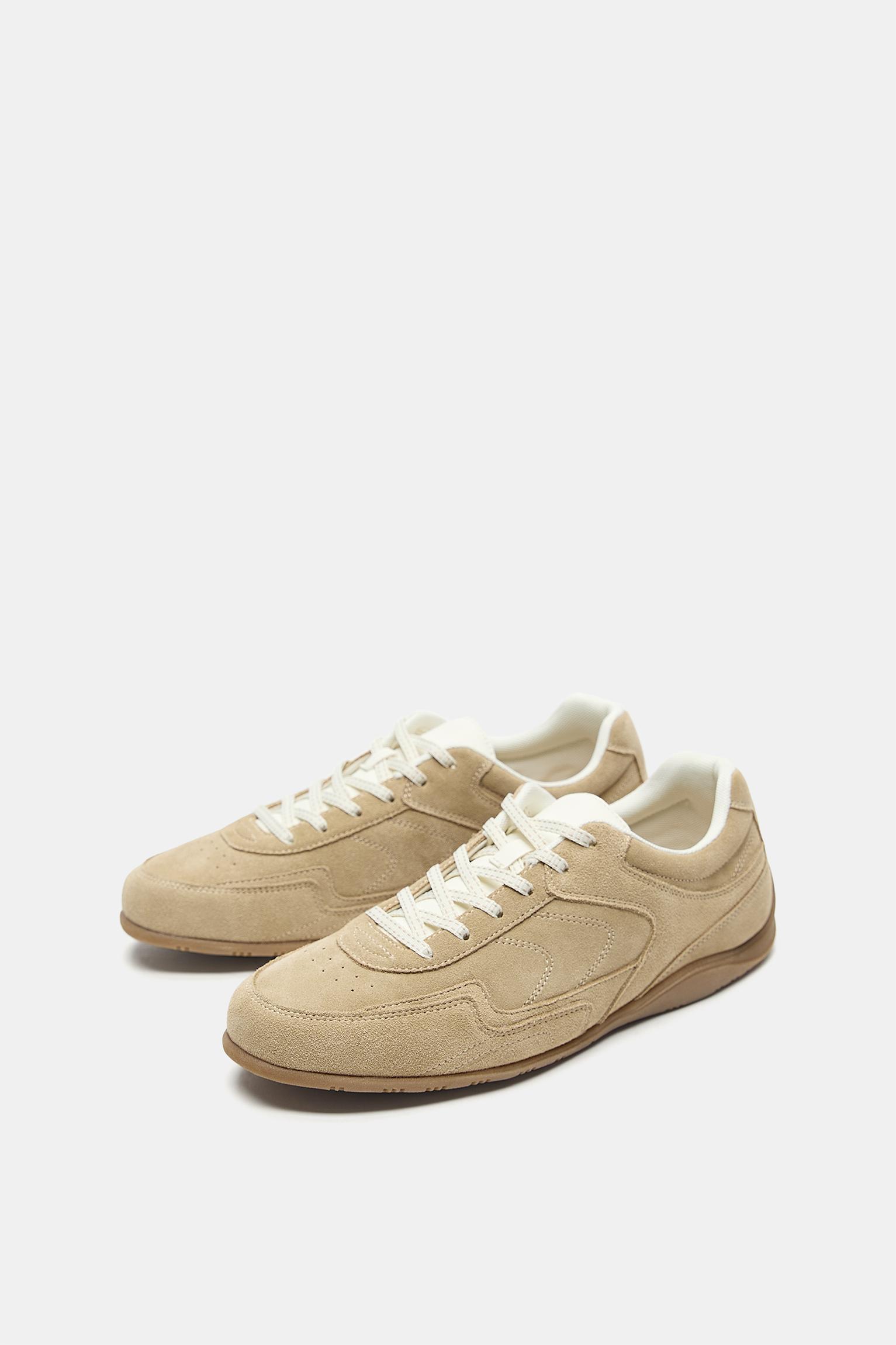 Süet deri spor ayakkabı