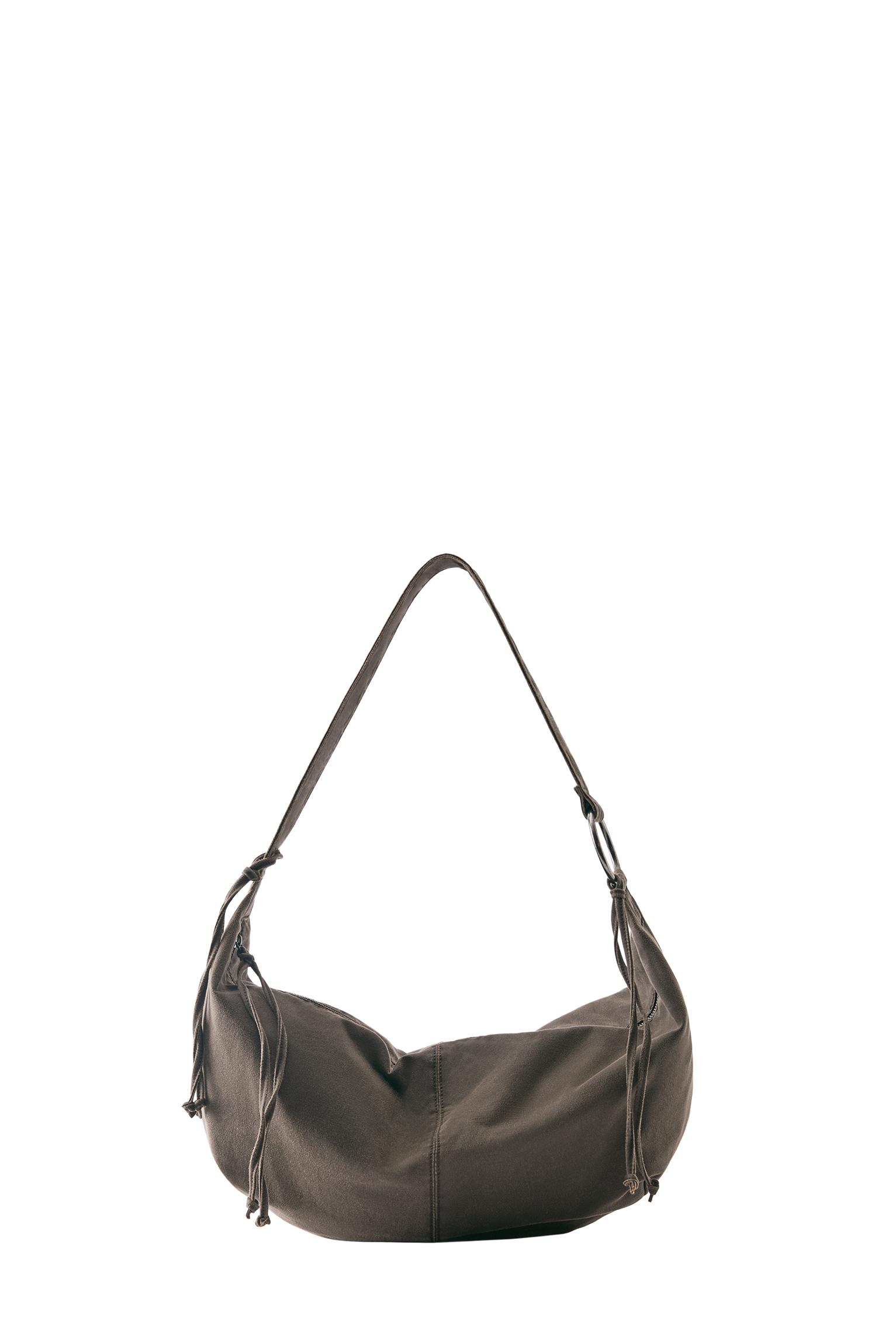 Crossbody bag with straps — Brown