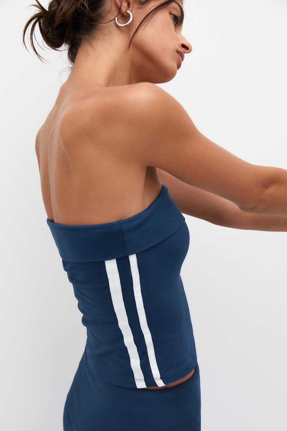 Bandeau-Top mit umgeschlagenem Ausschnitt - PULL&BEAR 