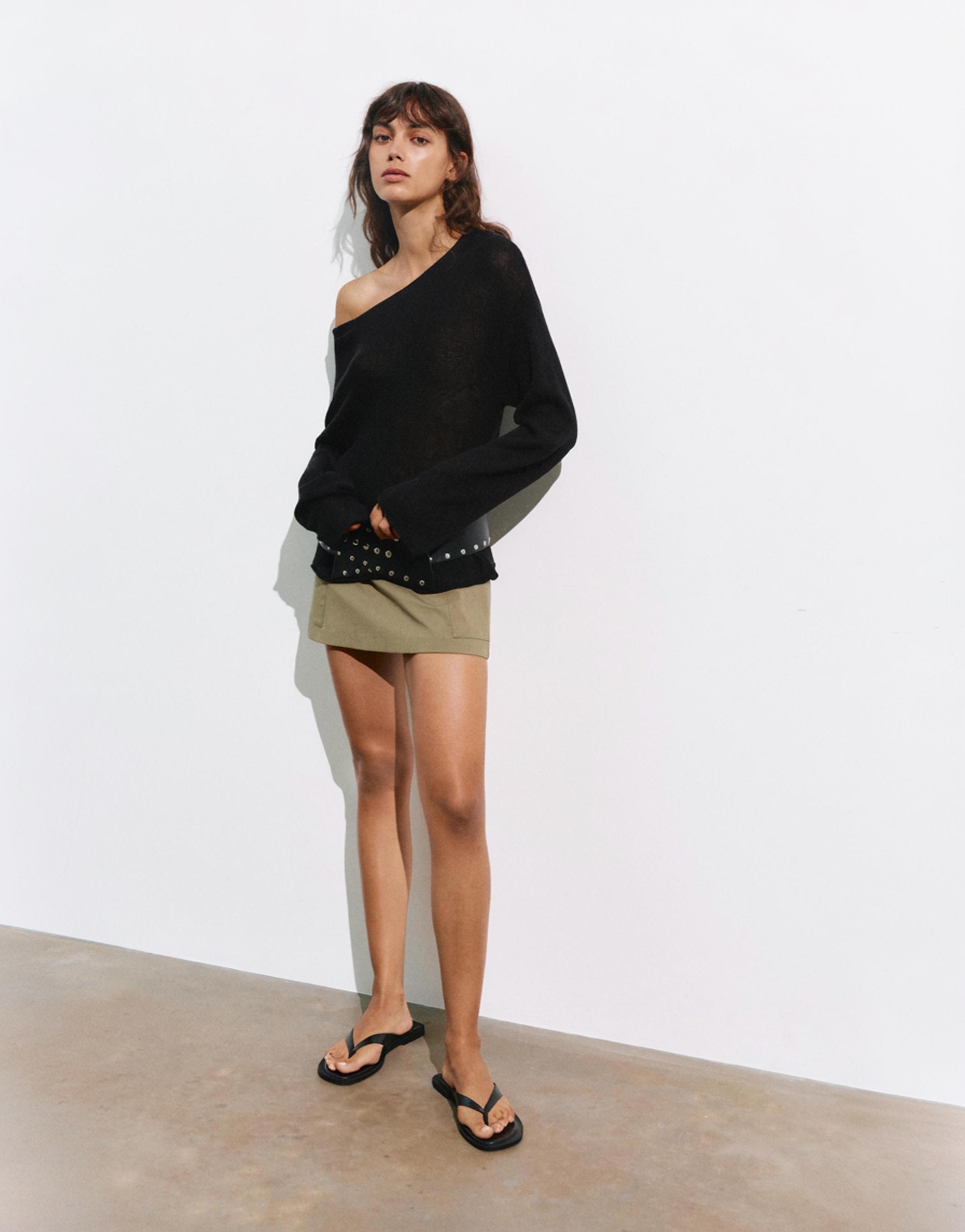 Fine knit jumper — Black