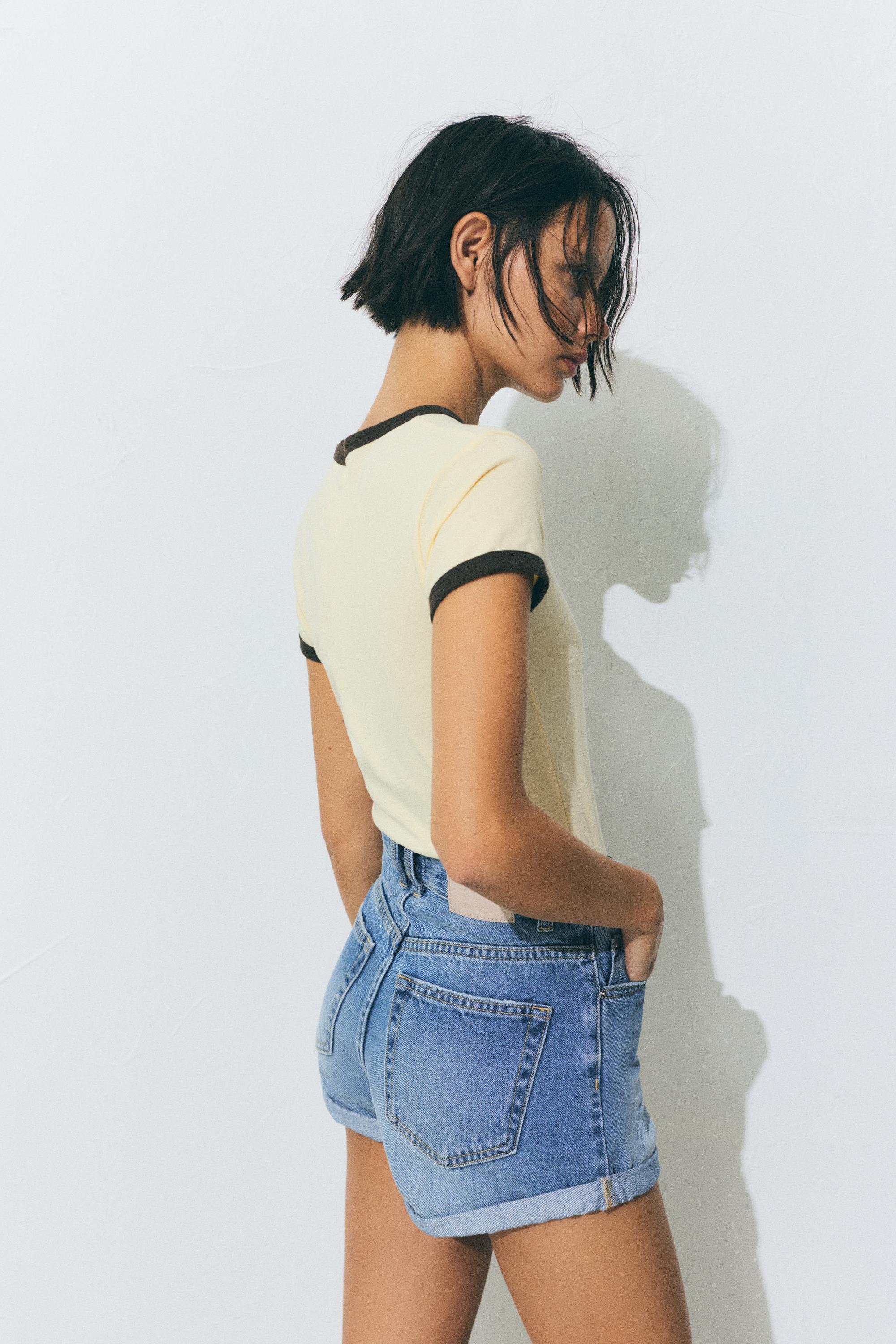 Denim mom fit shorts with turn-up hems — Medium blue