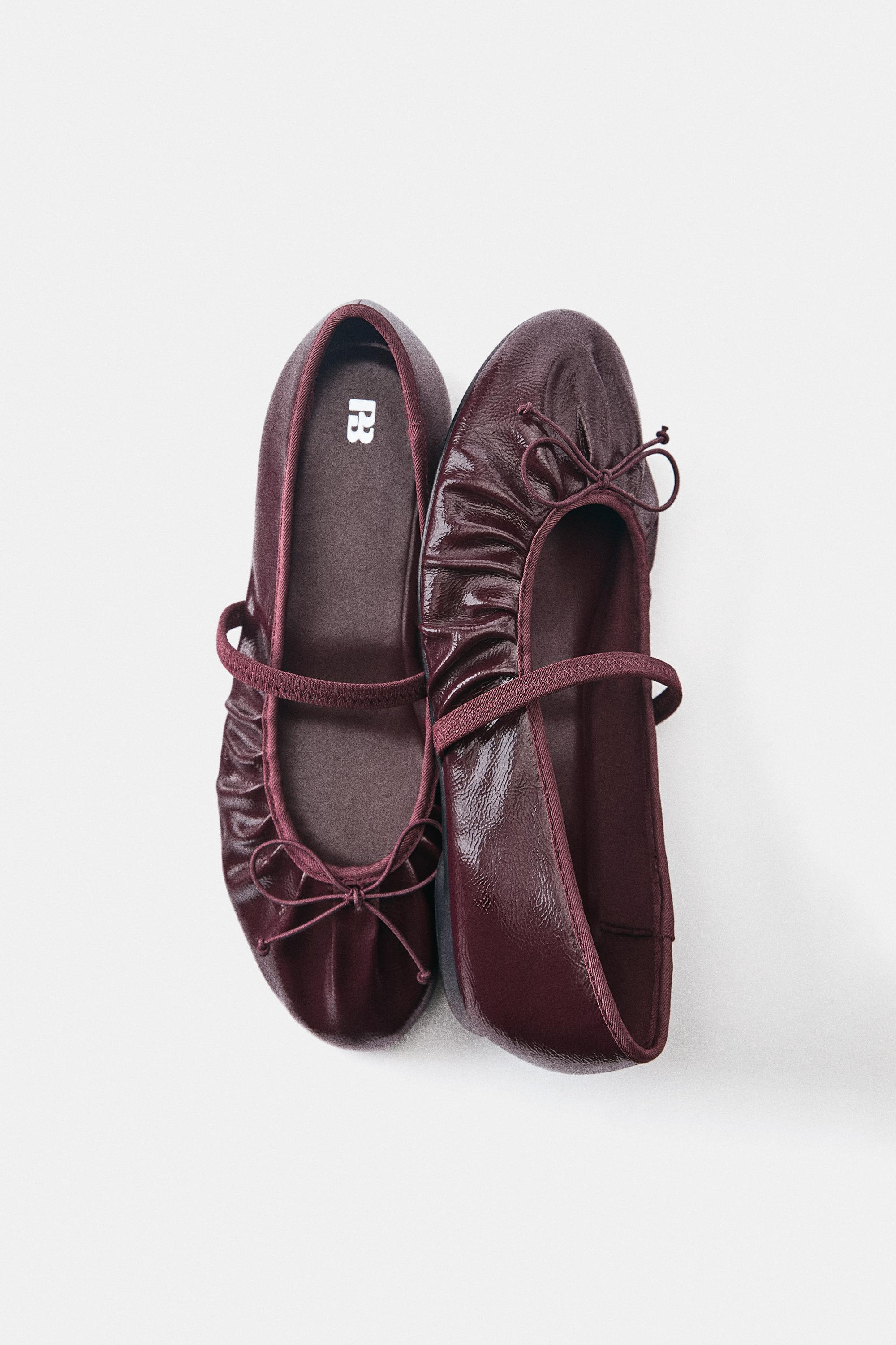 Gathered ballerina pumps — Maroon