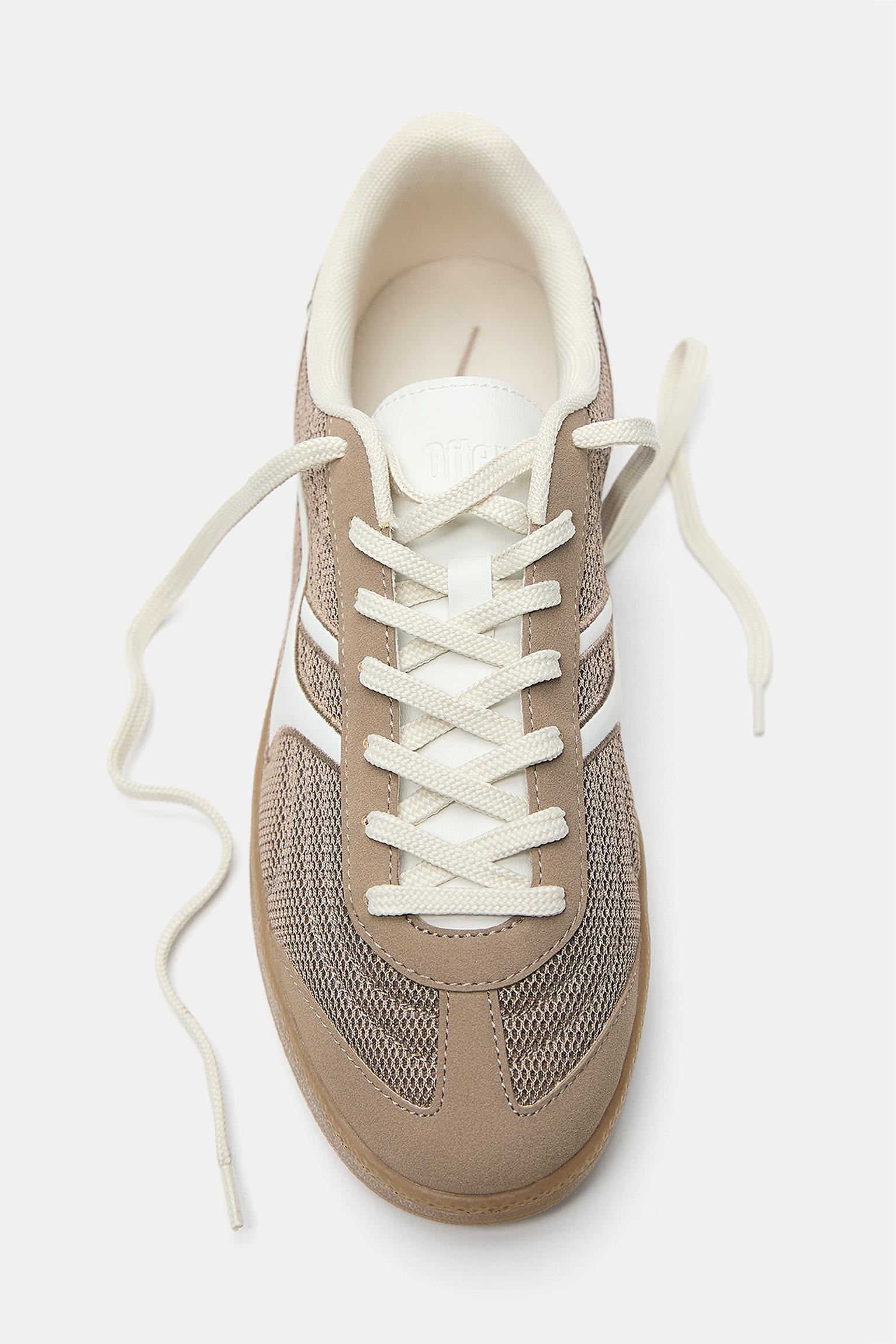 Retro textured trainers — Brown