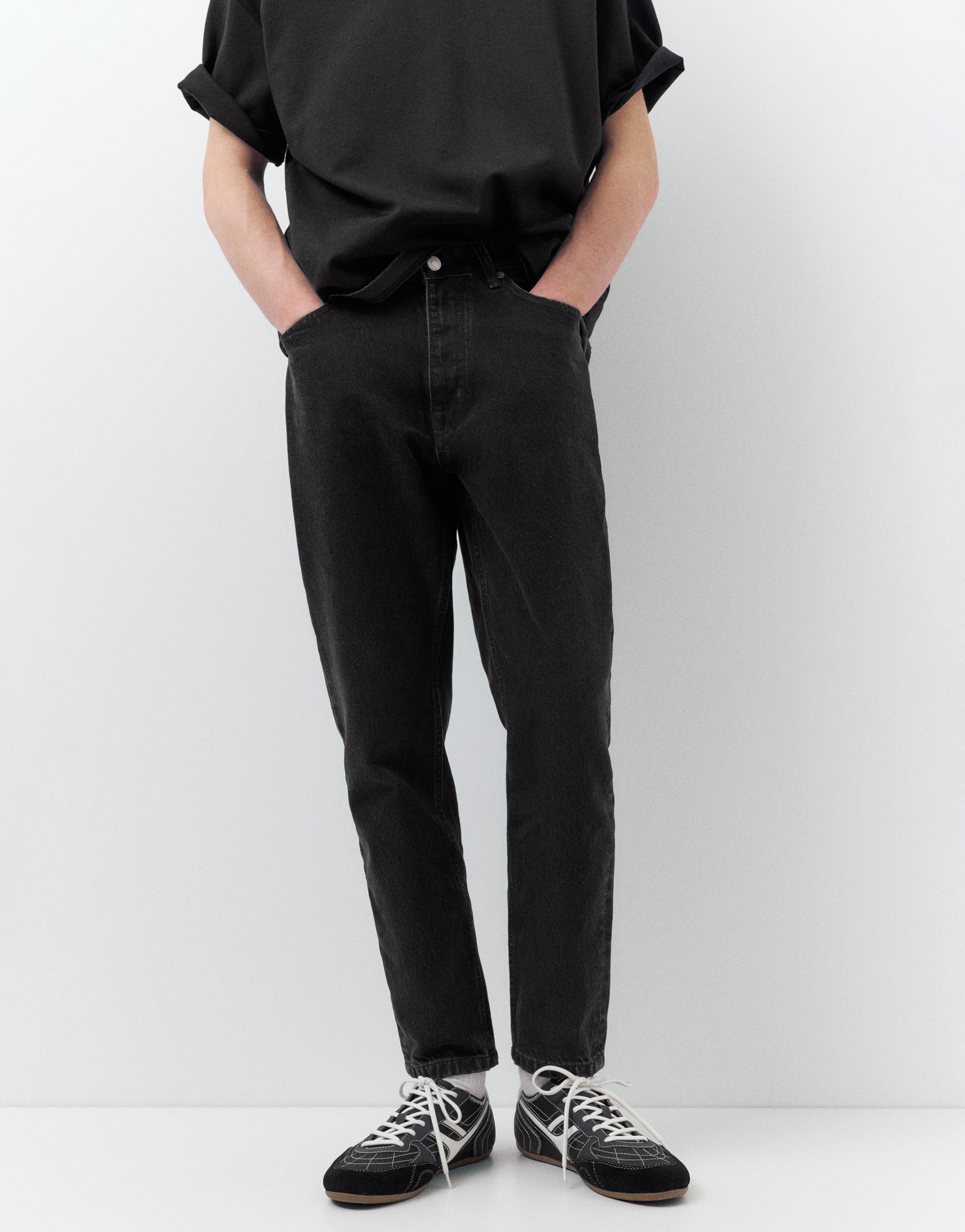 Standard jeans — Faded black