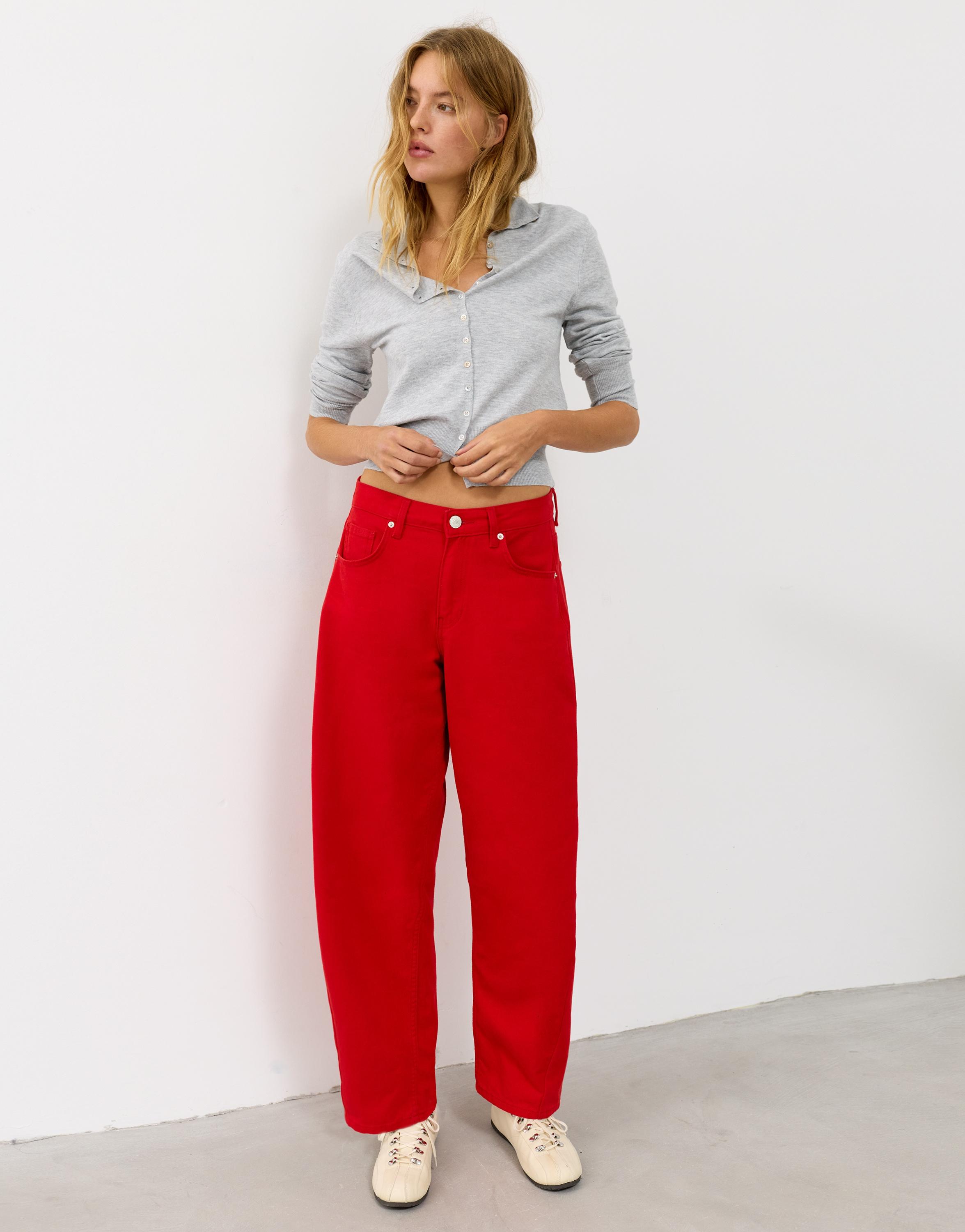Low-rise barrel jeans — Red