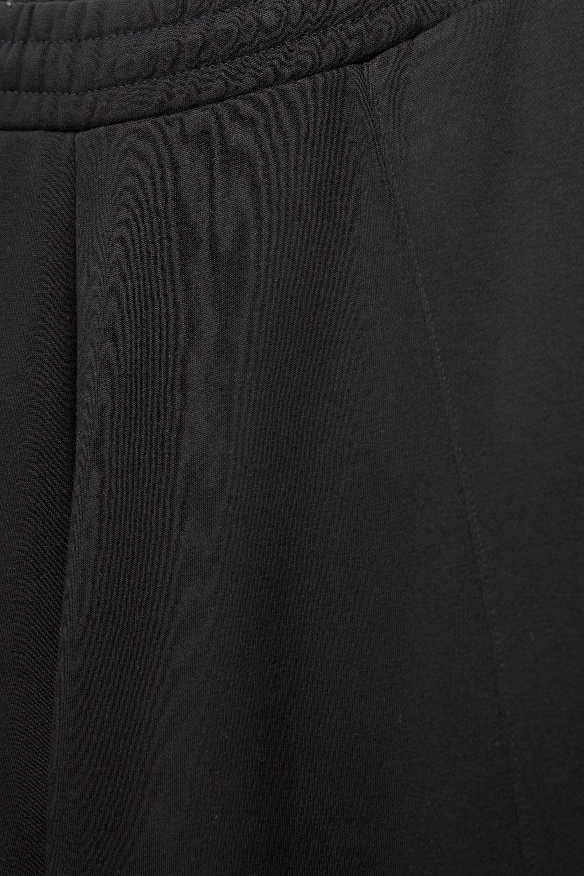Barrel fit tracksuit trousers — Black