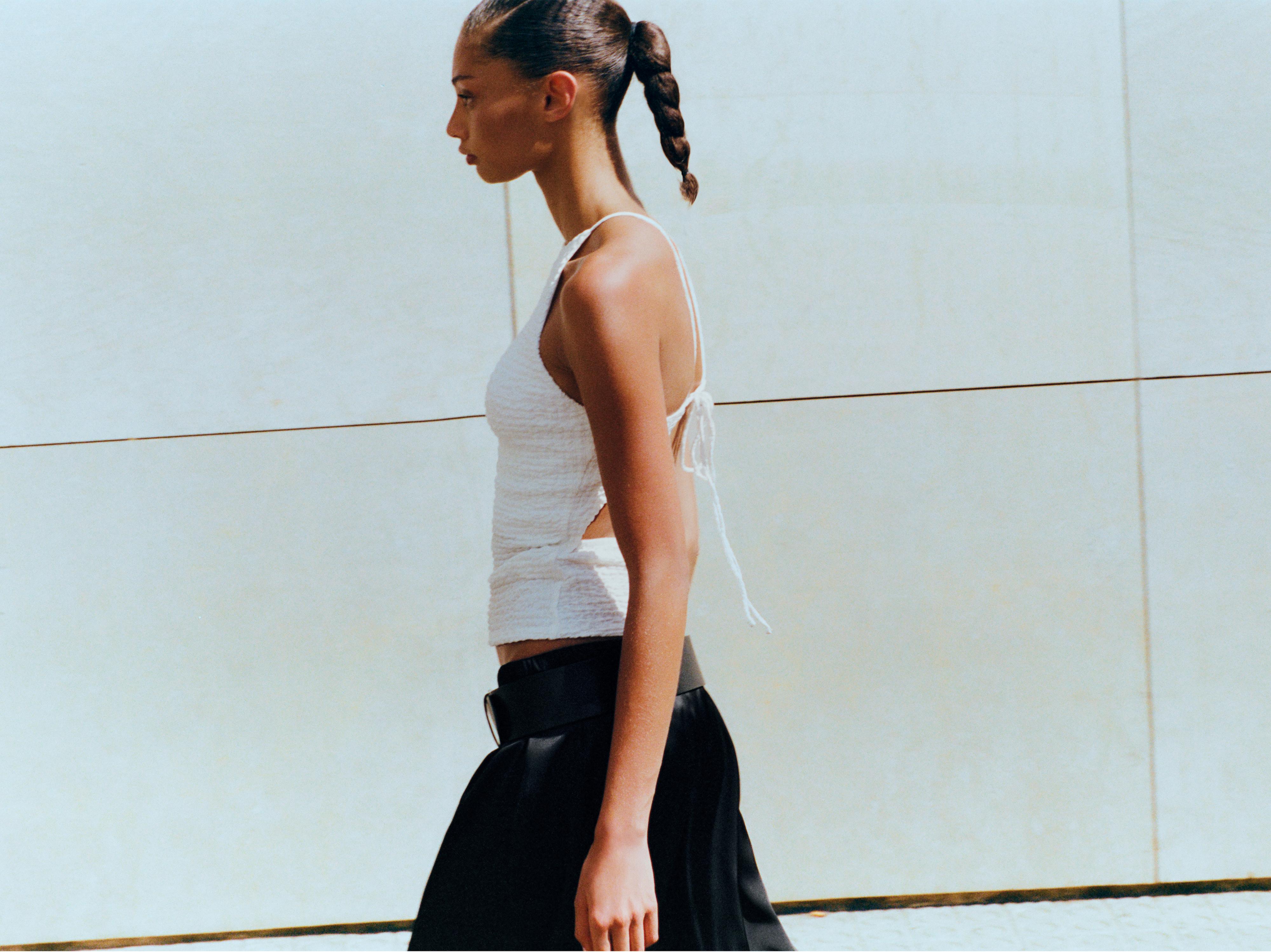 Textured halter top — Ice