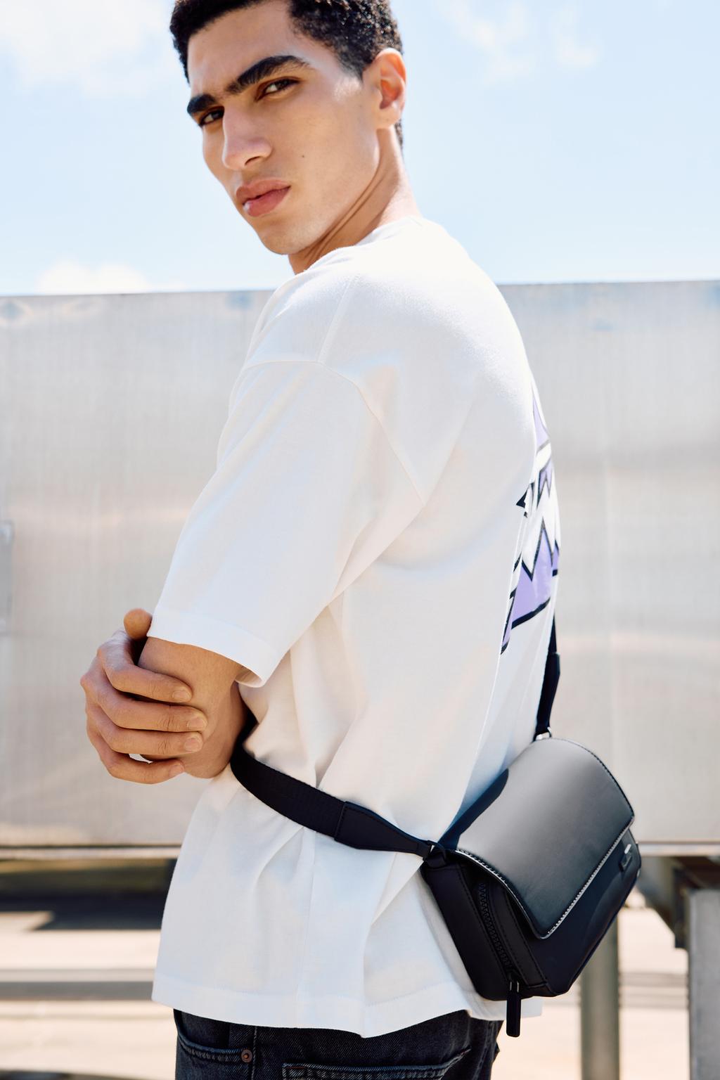 Bolsa bandolera solapa engomada PULL&BEAR