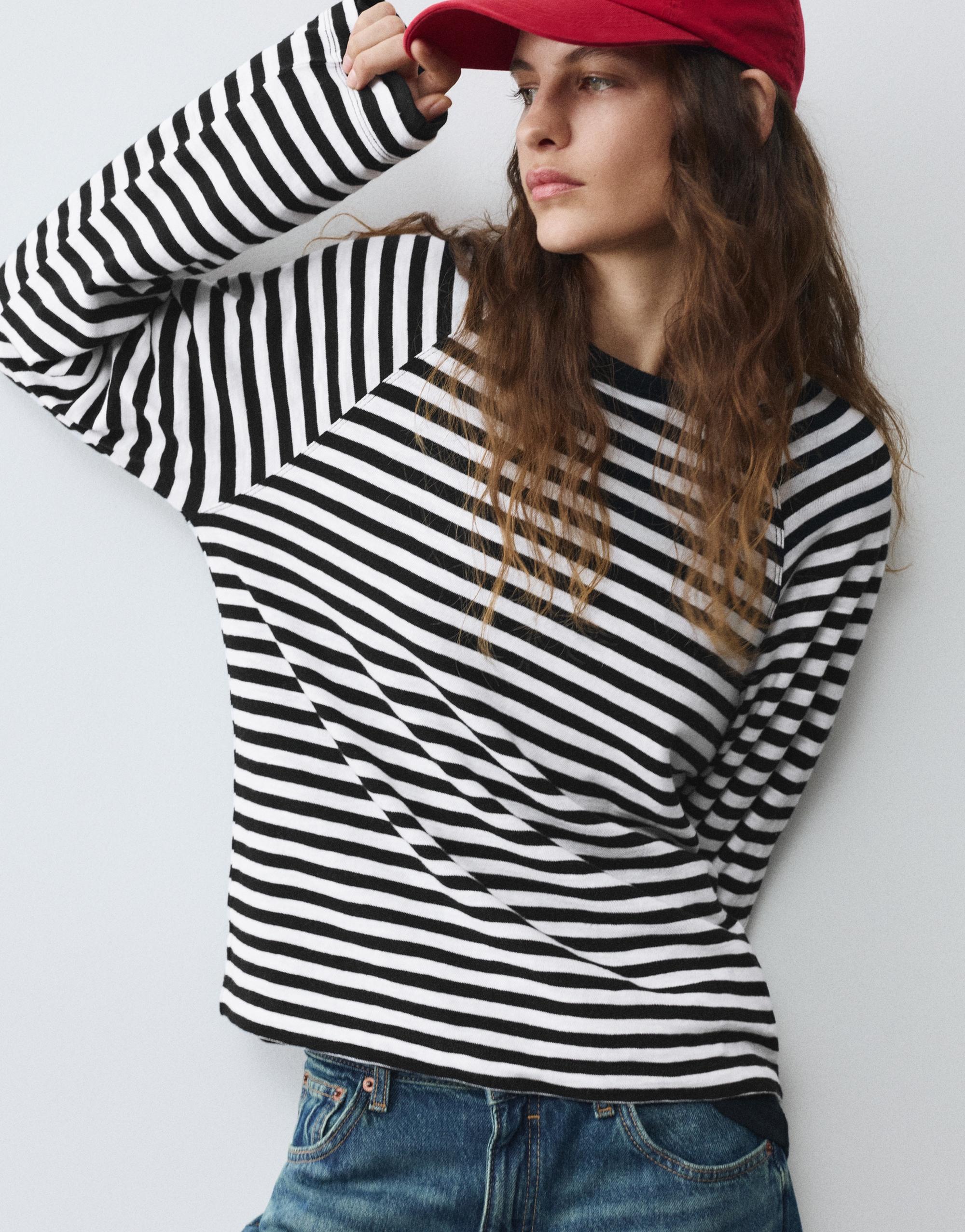 Long sleeve raglan T-shirt — Striped