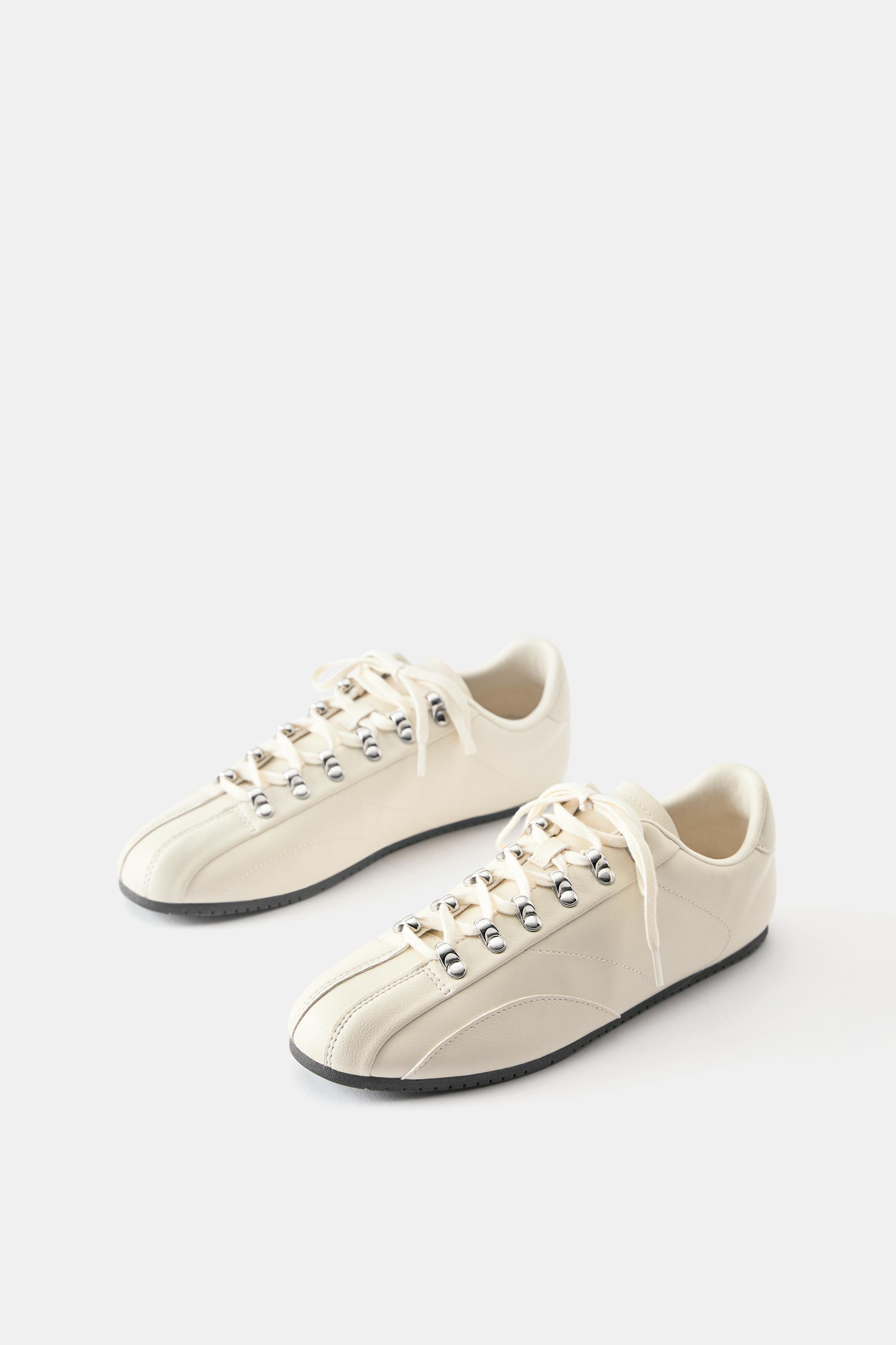 Bowling trainers — Ecru