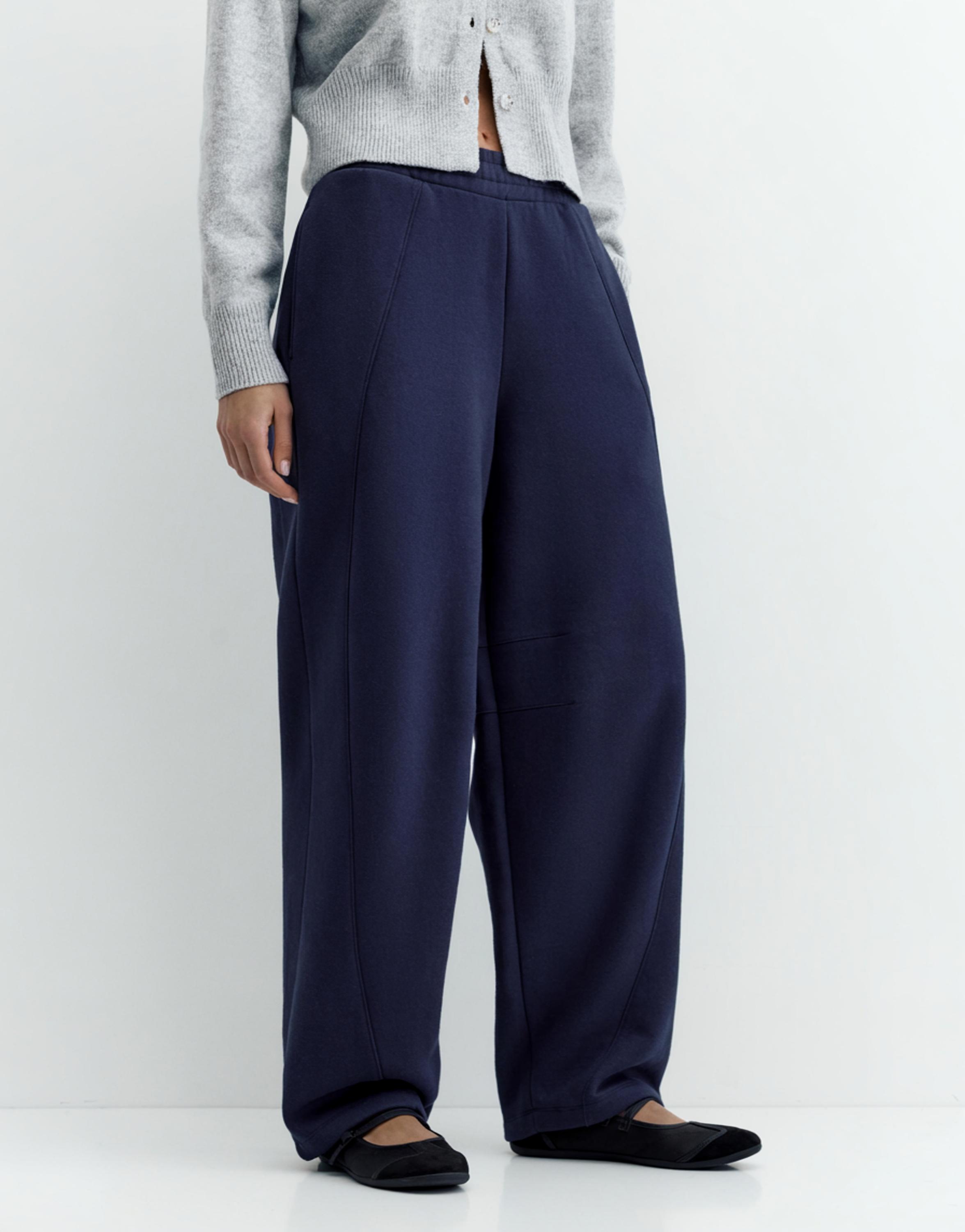 Barrel fit tracksuit trousers — Navy