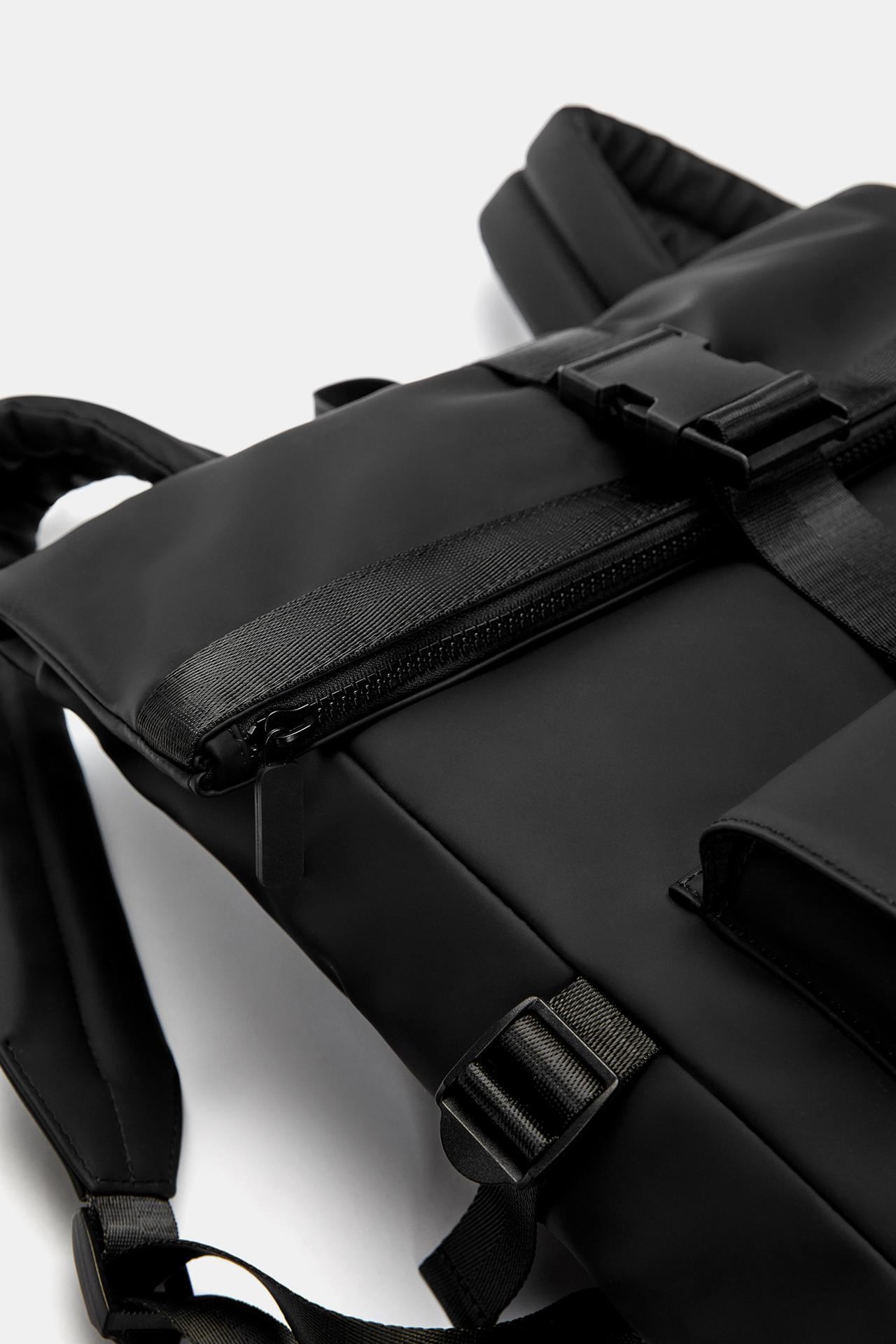 Rubberised flap backpack — Black