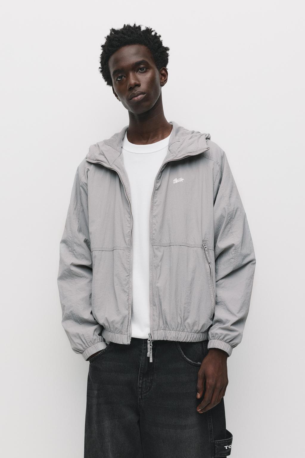 Chubasquero ligero STWD PULL&BEAR