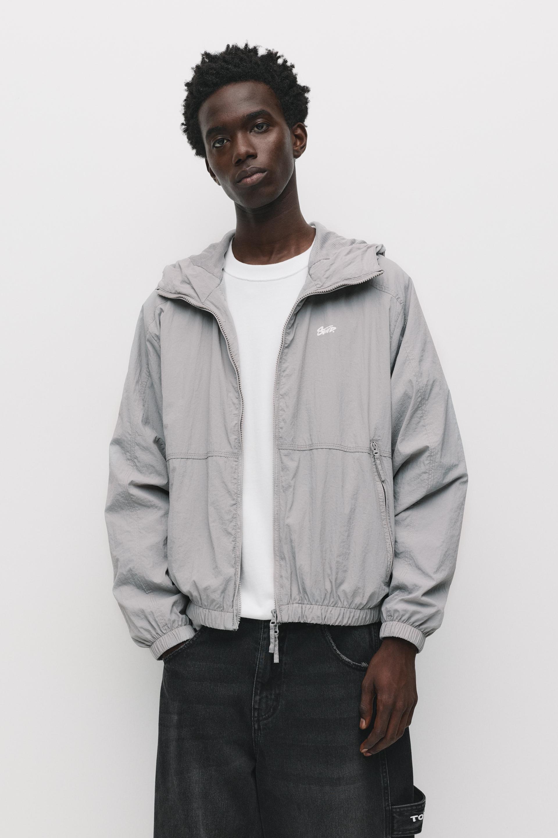 Impermeable Chubasquero Rosa Pull And Bear Chubasquero Ligero STWD