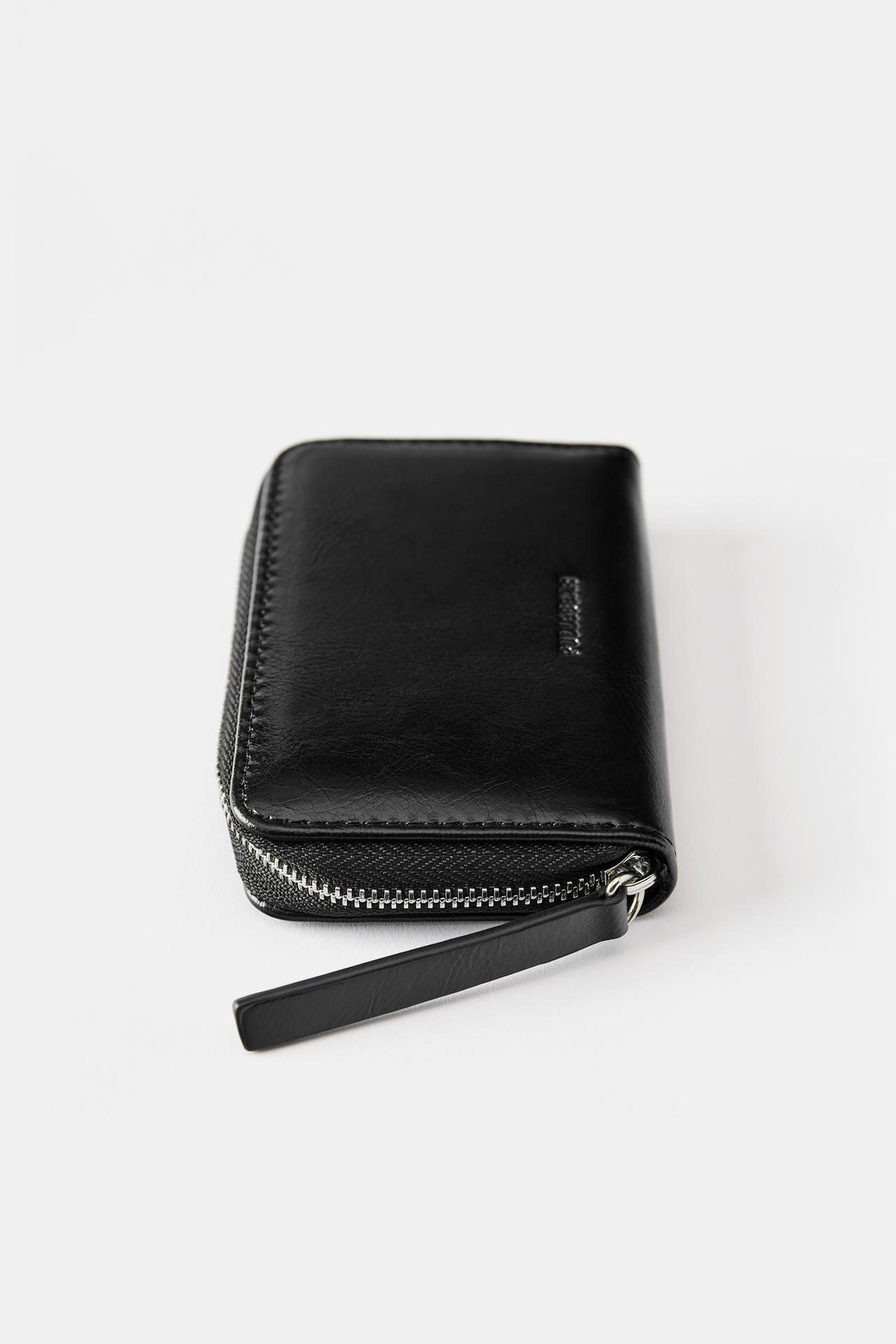 Plain wallet — Black