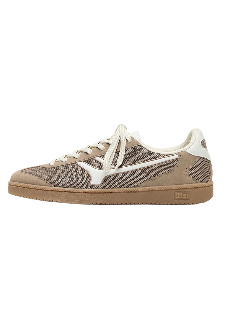 Retro textured trainers — Brown