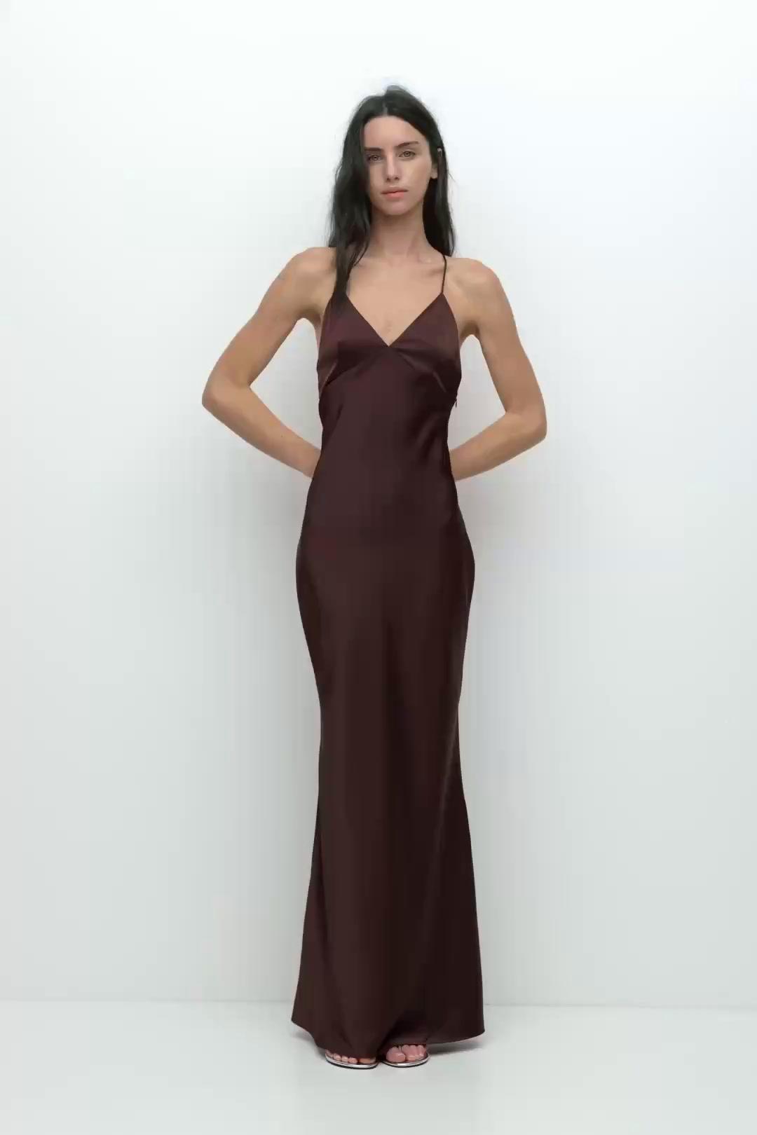 Satin backless strap dress | Pull&Bear Iraq Satin backless strap dress | Pull&Bear Iraq