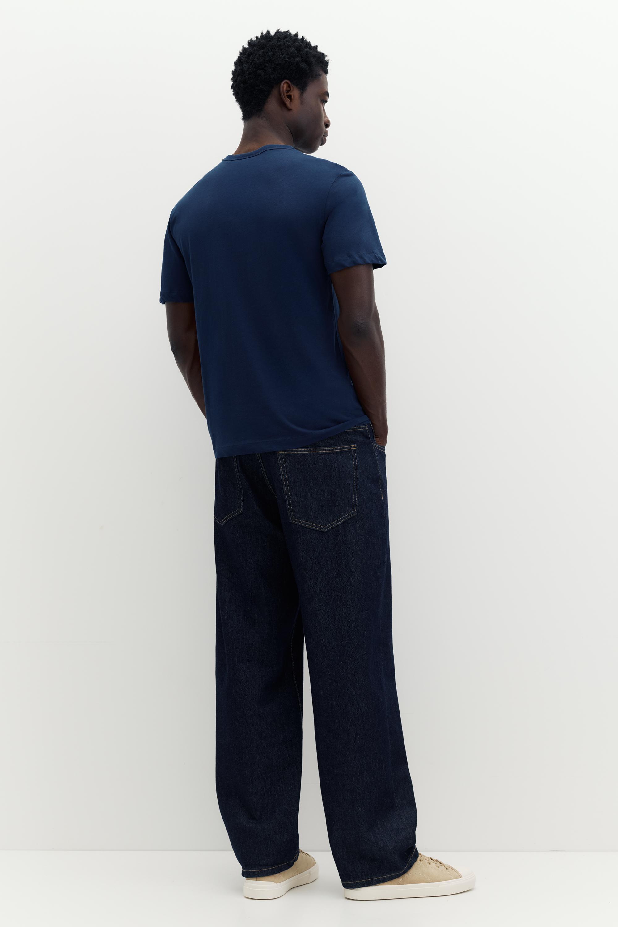 Slim fit basic T-shirt — Navy