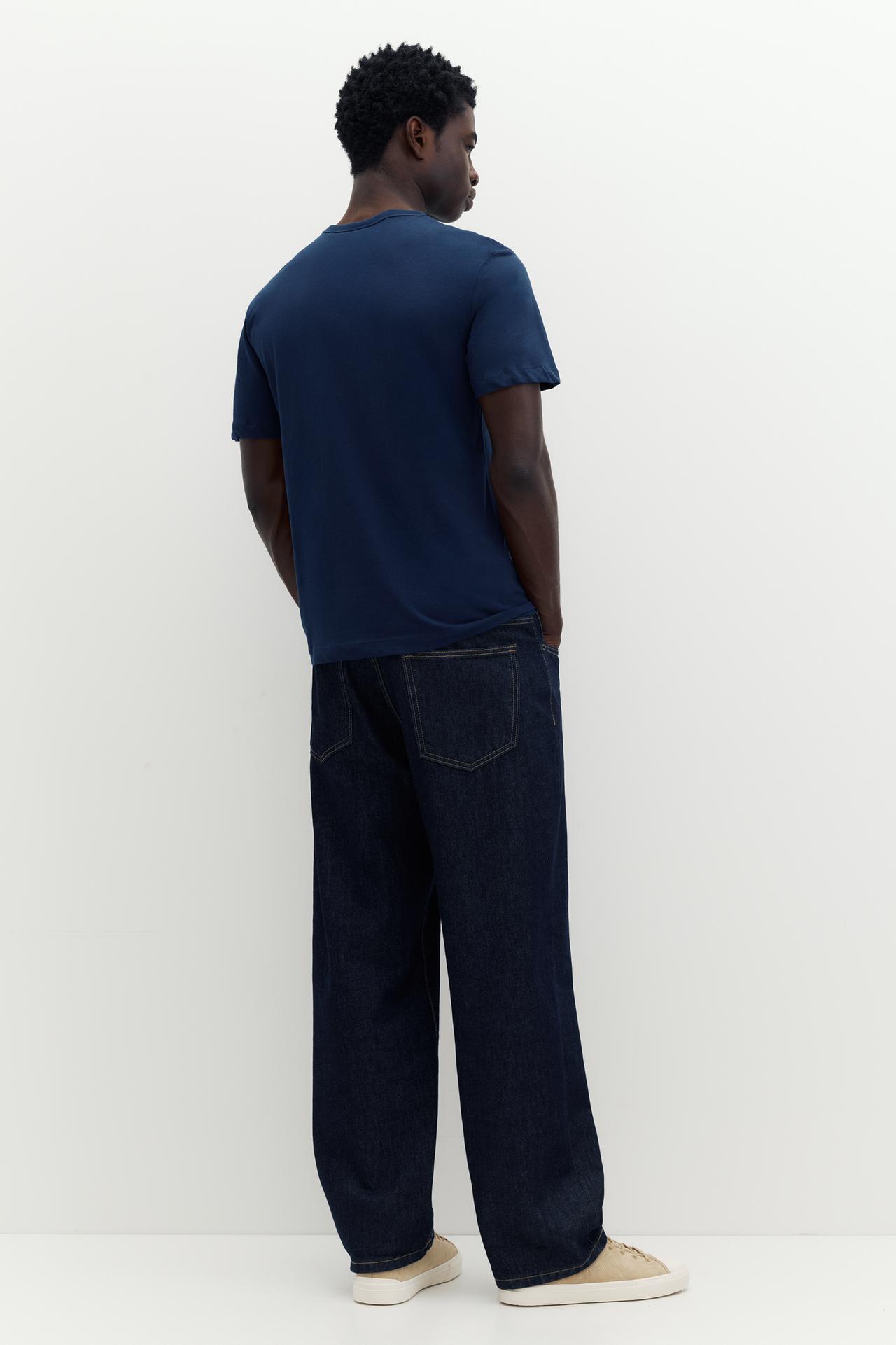 Slim fit basic T-shirt — Navy