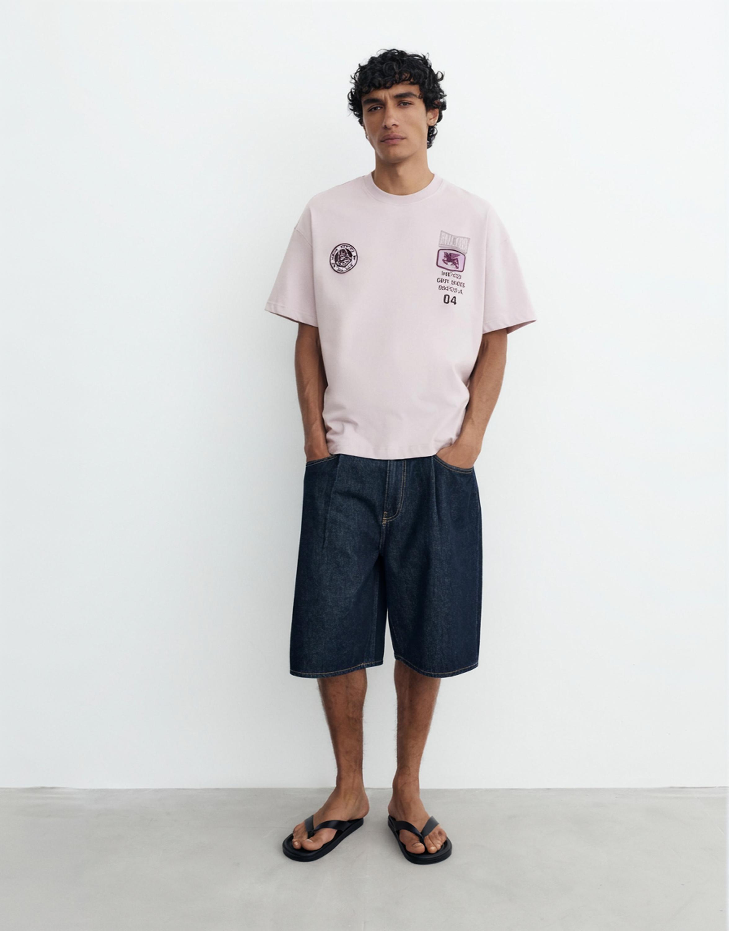 Boxy-fit graphic T-shirt — Lilac