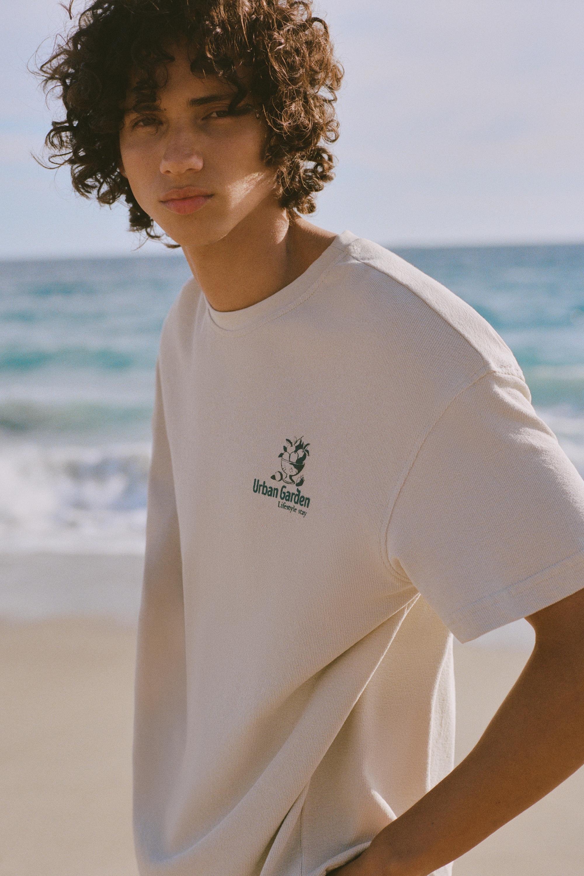 Embroidered board shorts — Greenish