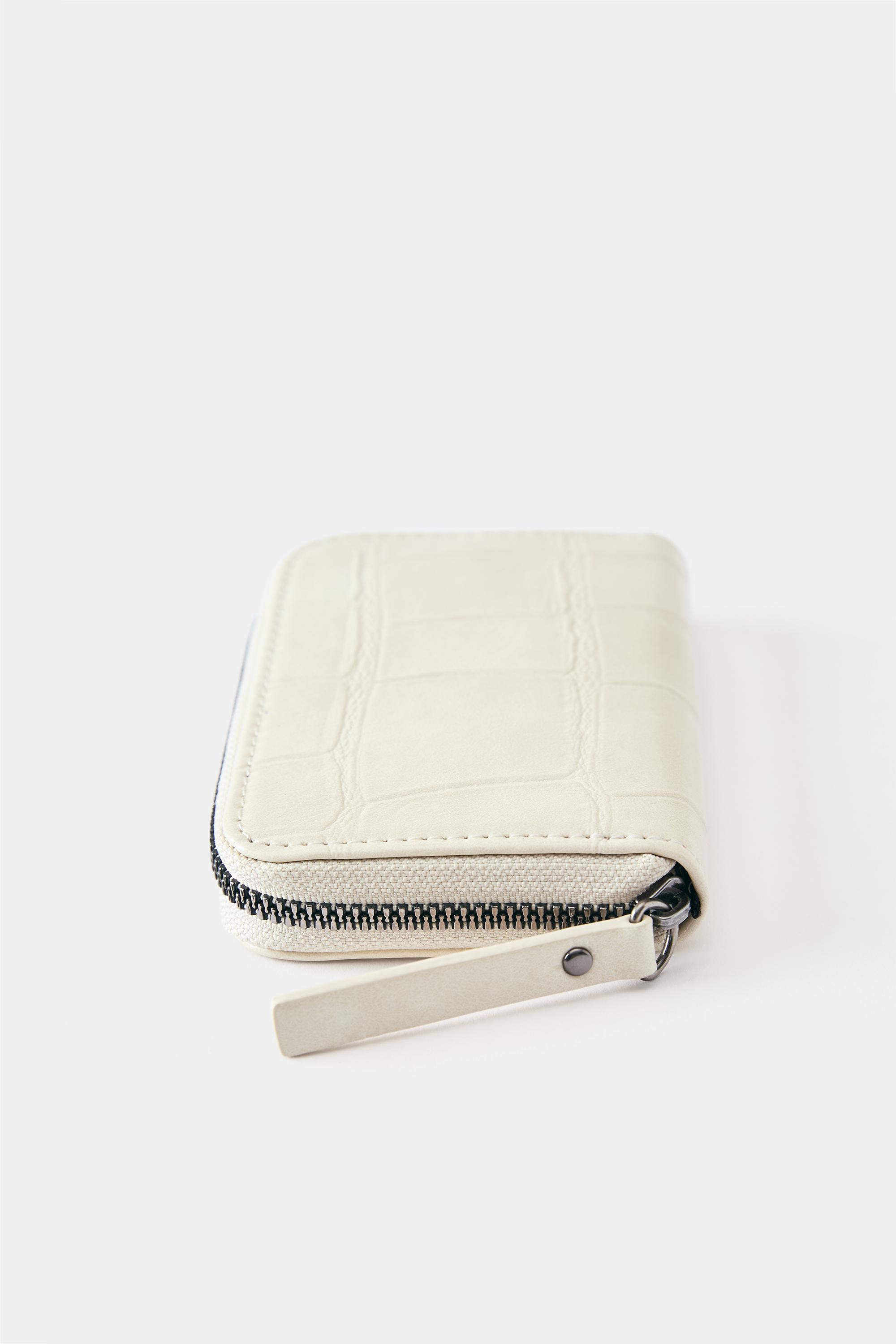Textured purse — Ecru