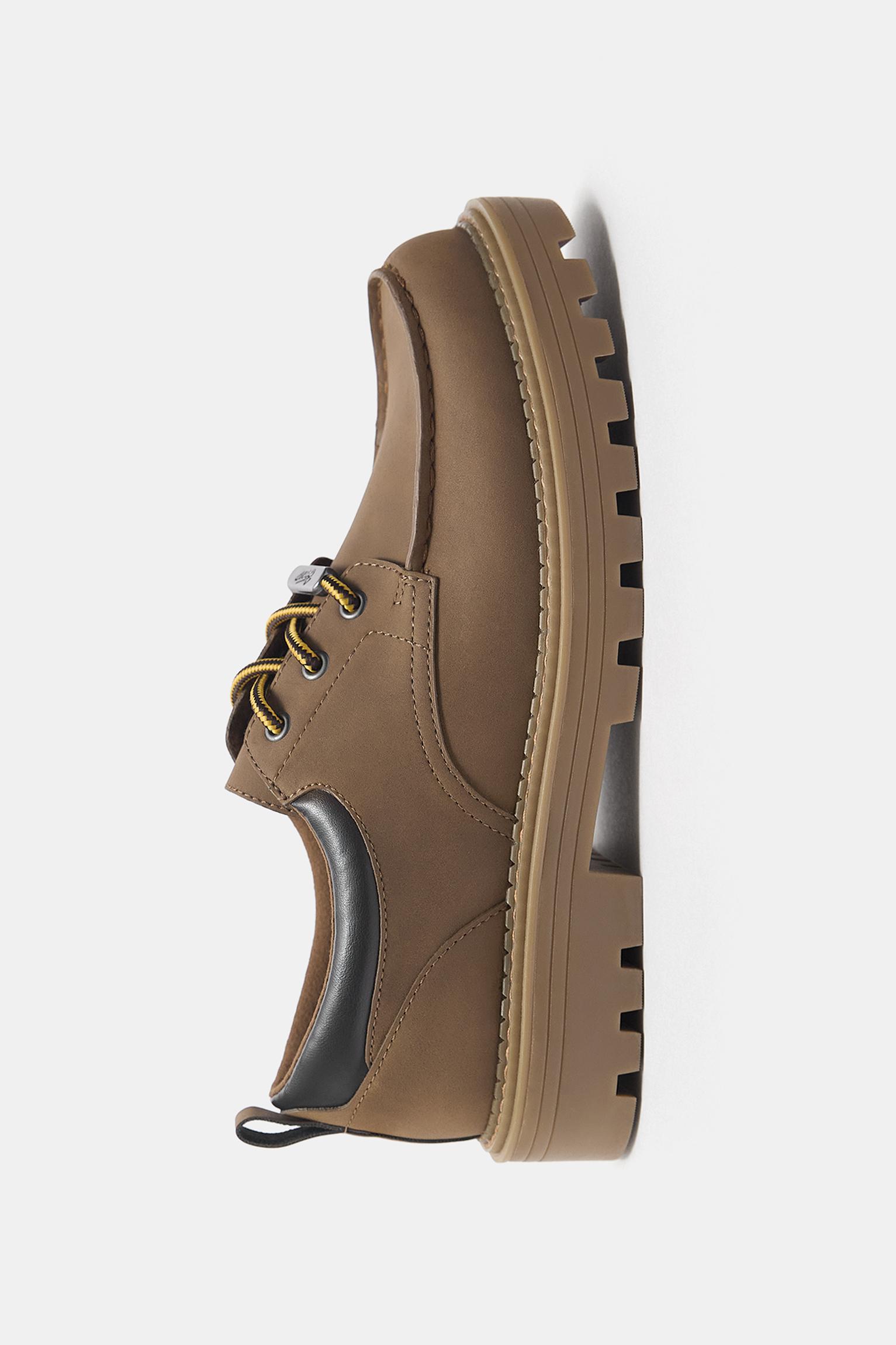 STWD boat shoes — Brown