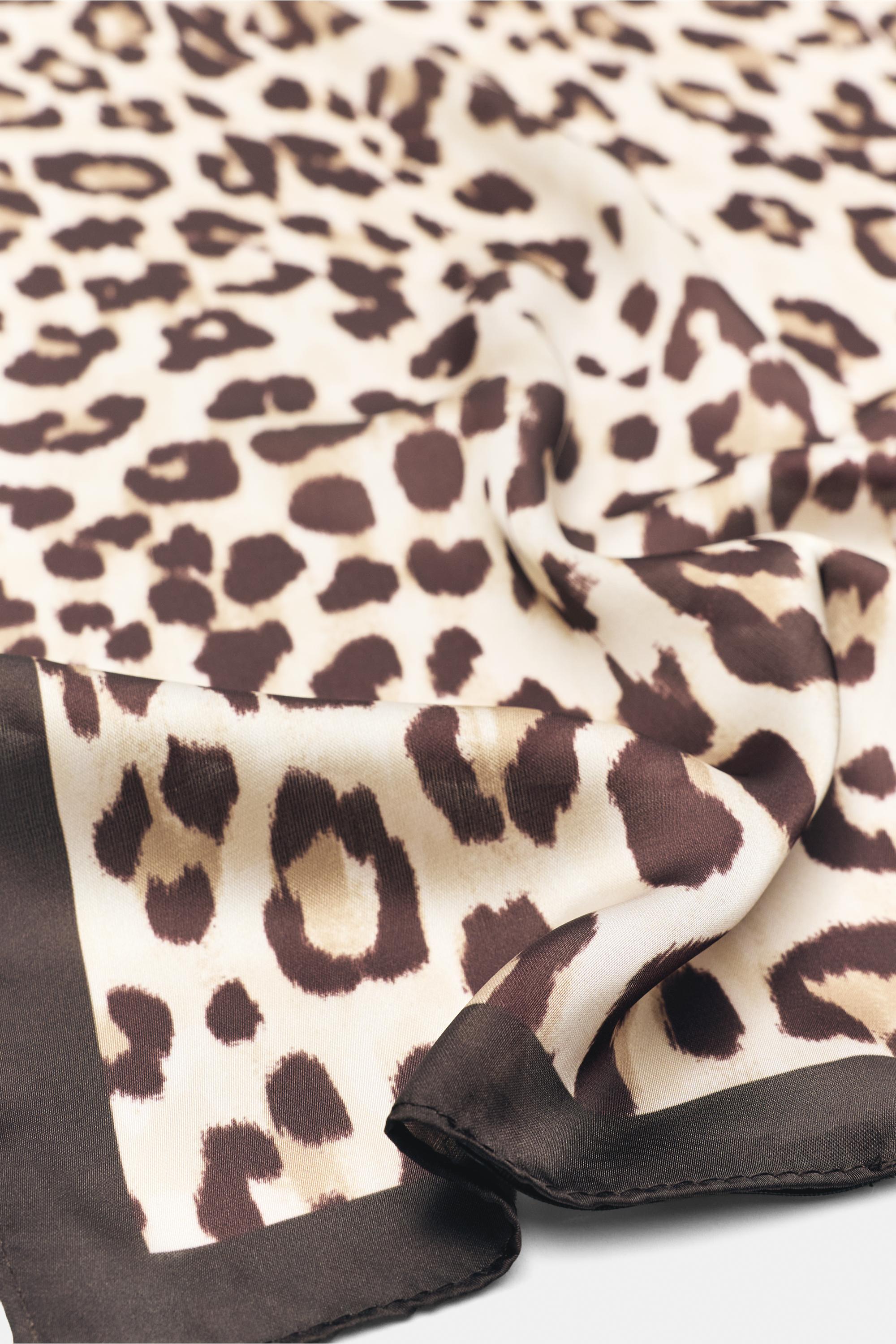 Leopard print bandana — Brown